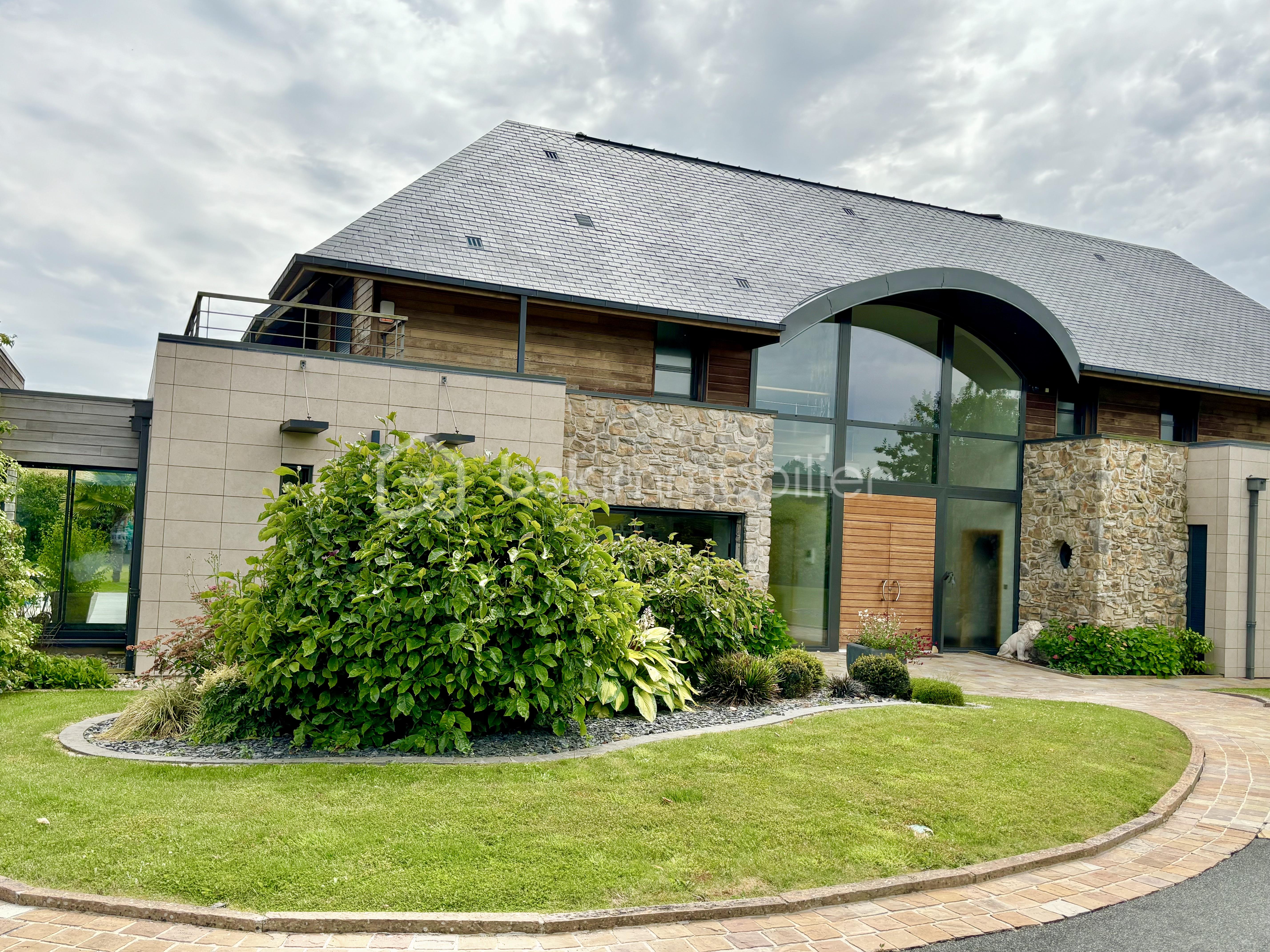 Maison de 365 m² - DC8500F0-8E3E-4752-981A-DE9D6D42E65F.jpeg