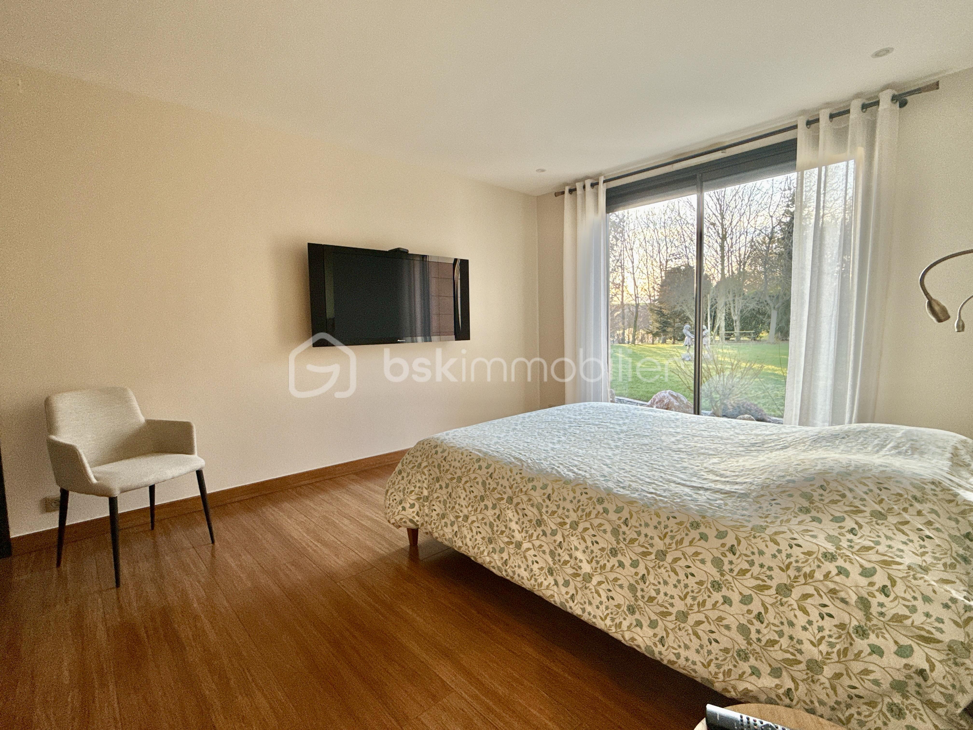 Maison de 365 m² - DJI_20260204_171434_008.jpg