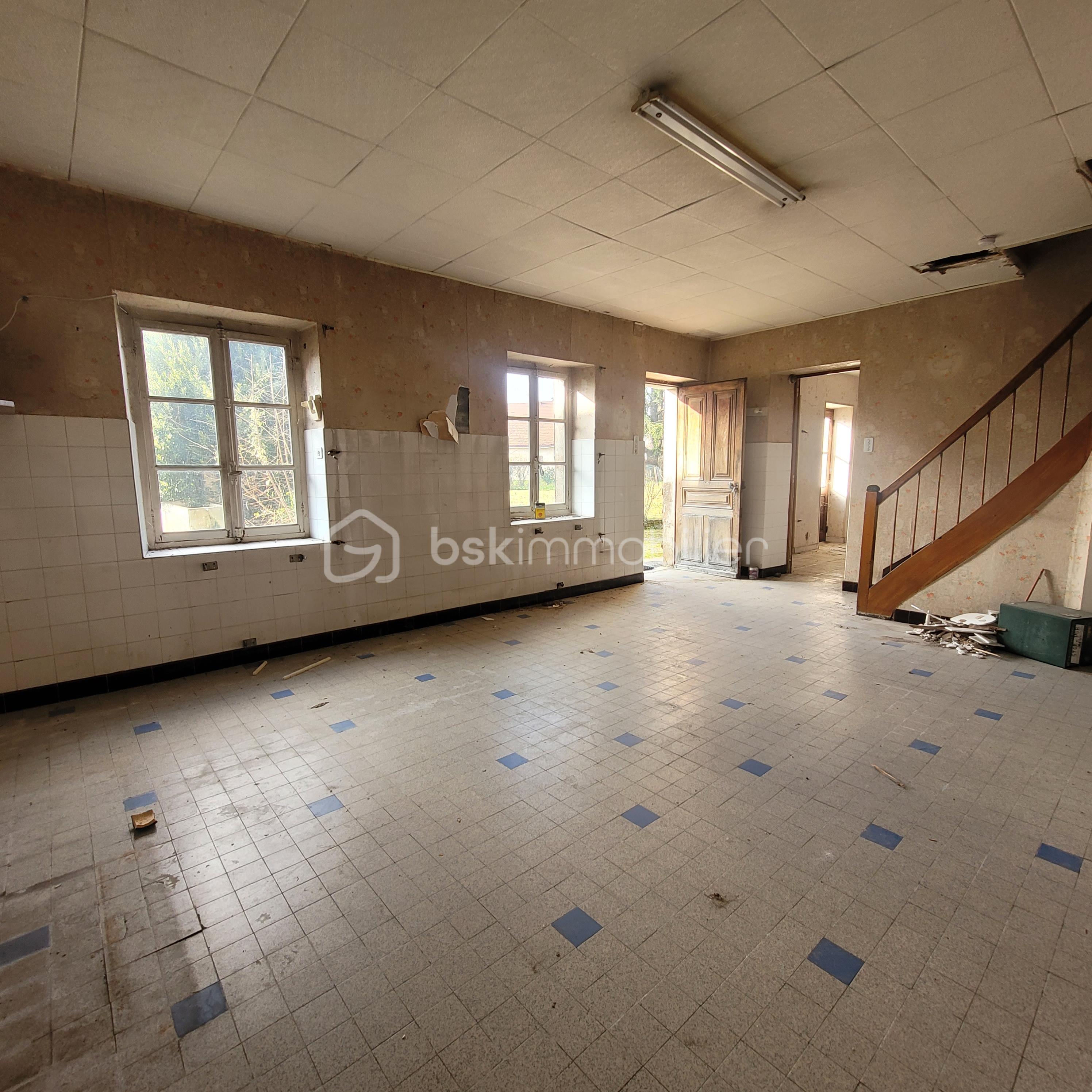 Corps de ferme de 184 m² - 20241212_110333.jpg