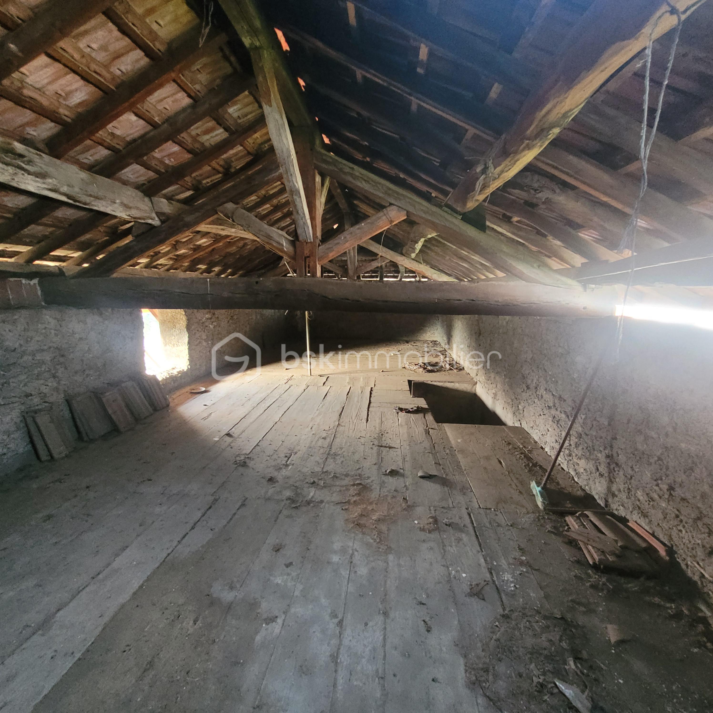 Corps de ferme de 184 m² - 20241212_110648.jpg