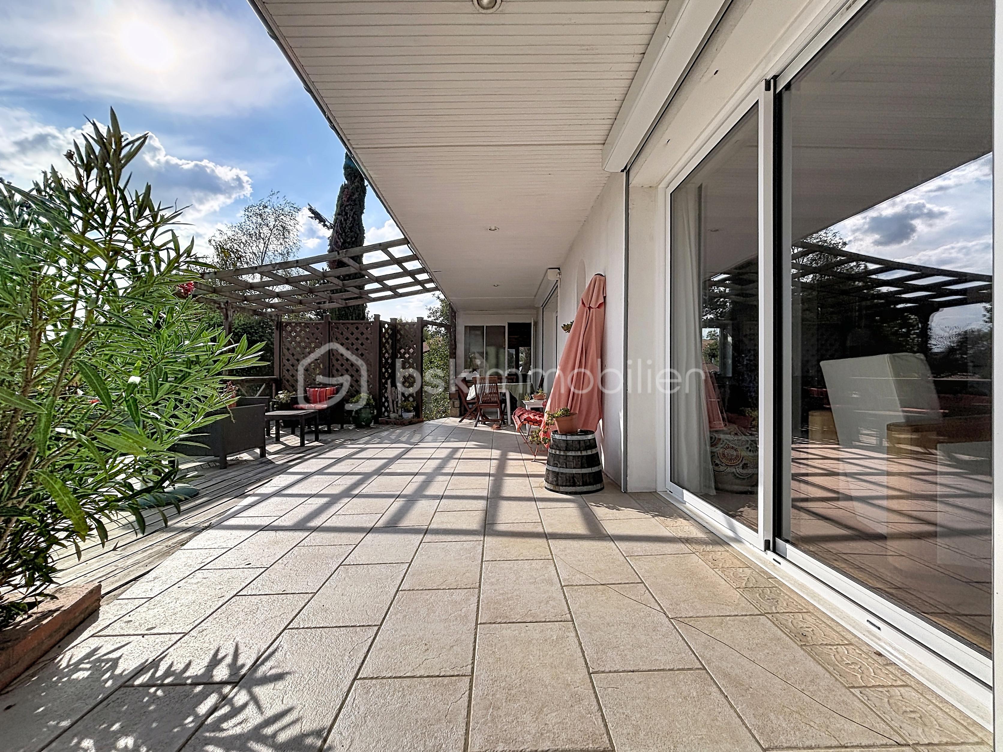 lhome_00004.jpg