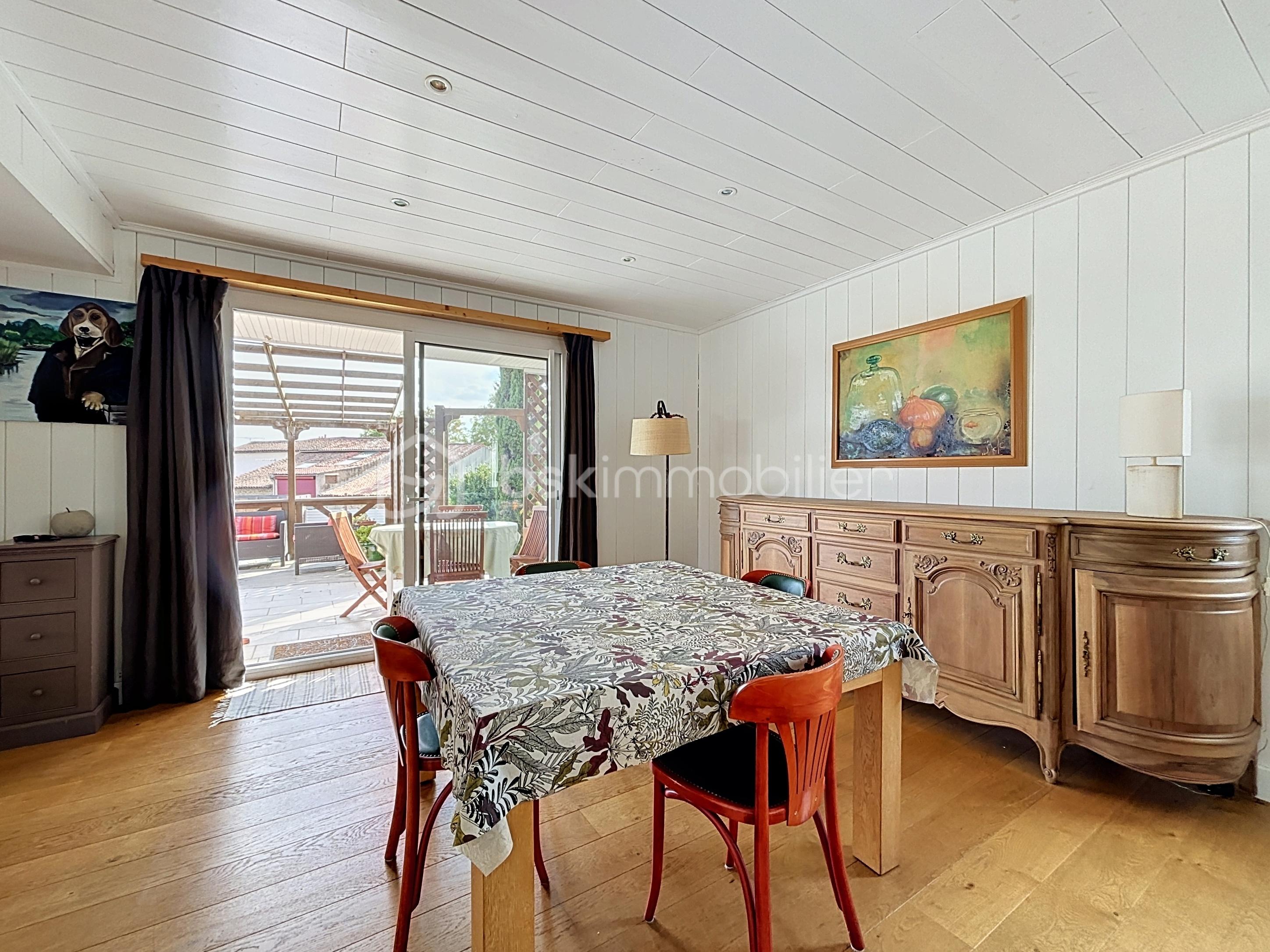 lhome_00009.jpg