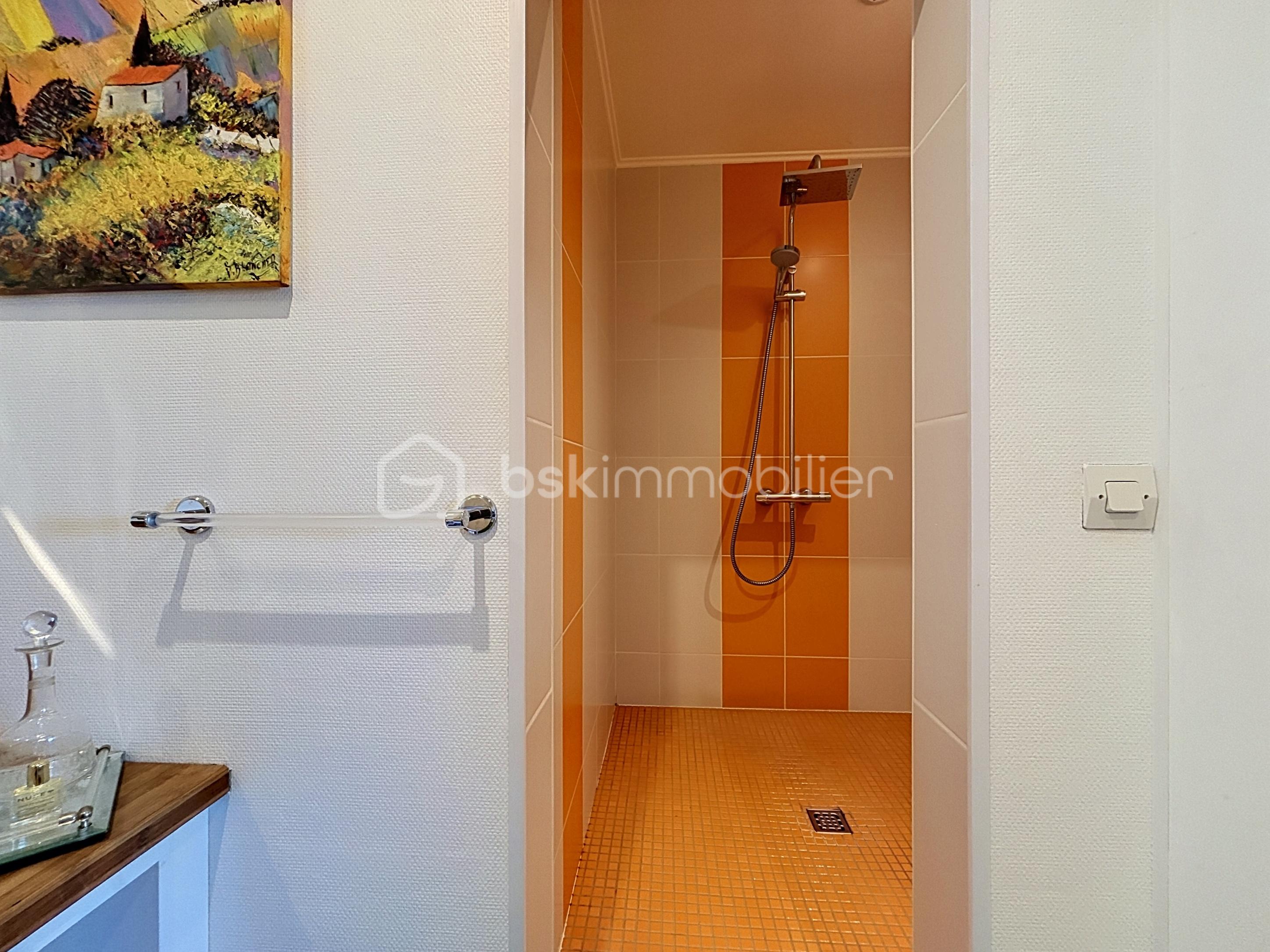 lhome_00021.jpg