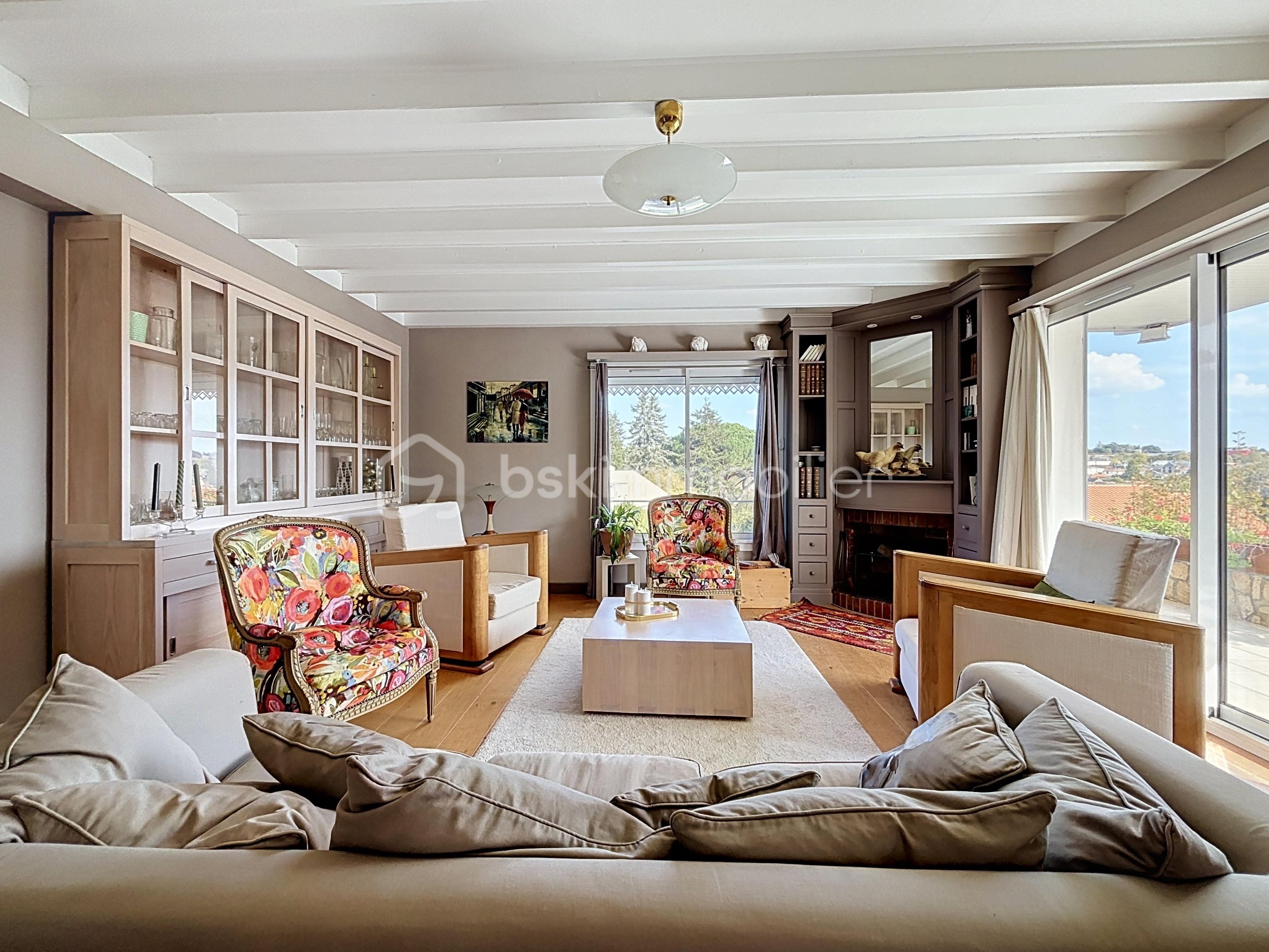 lhome_00005.jpg