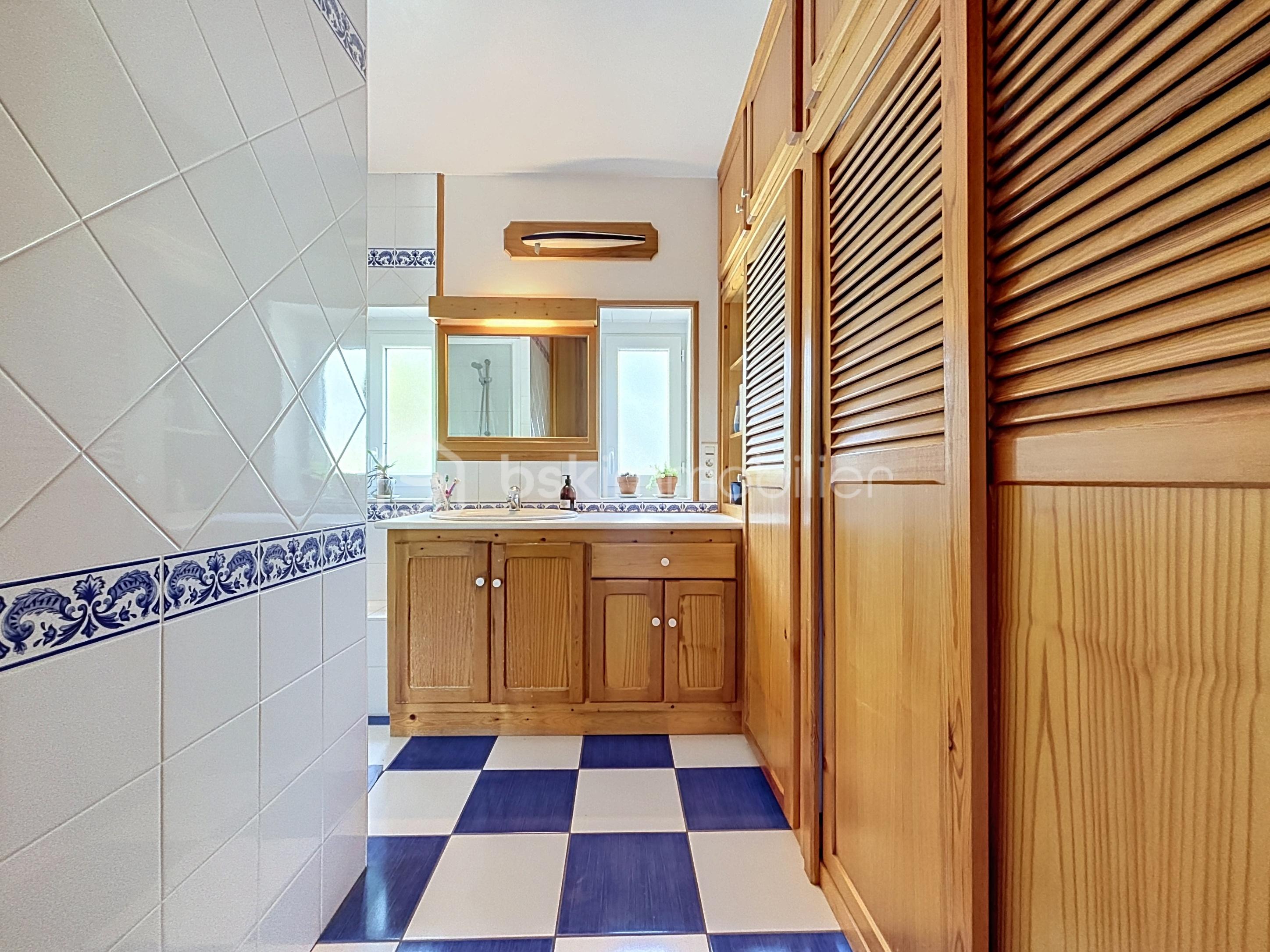 lhome_00008.jpg