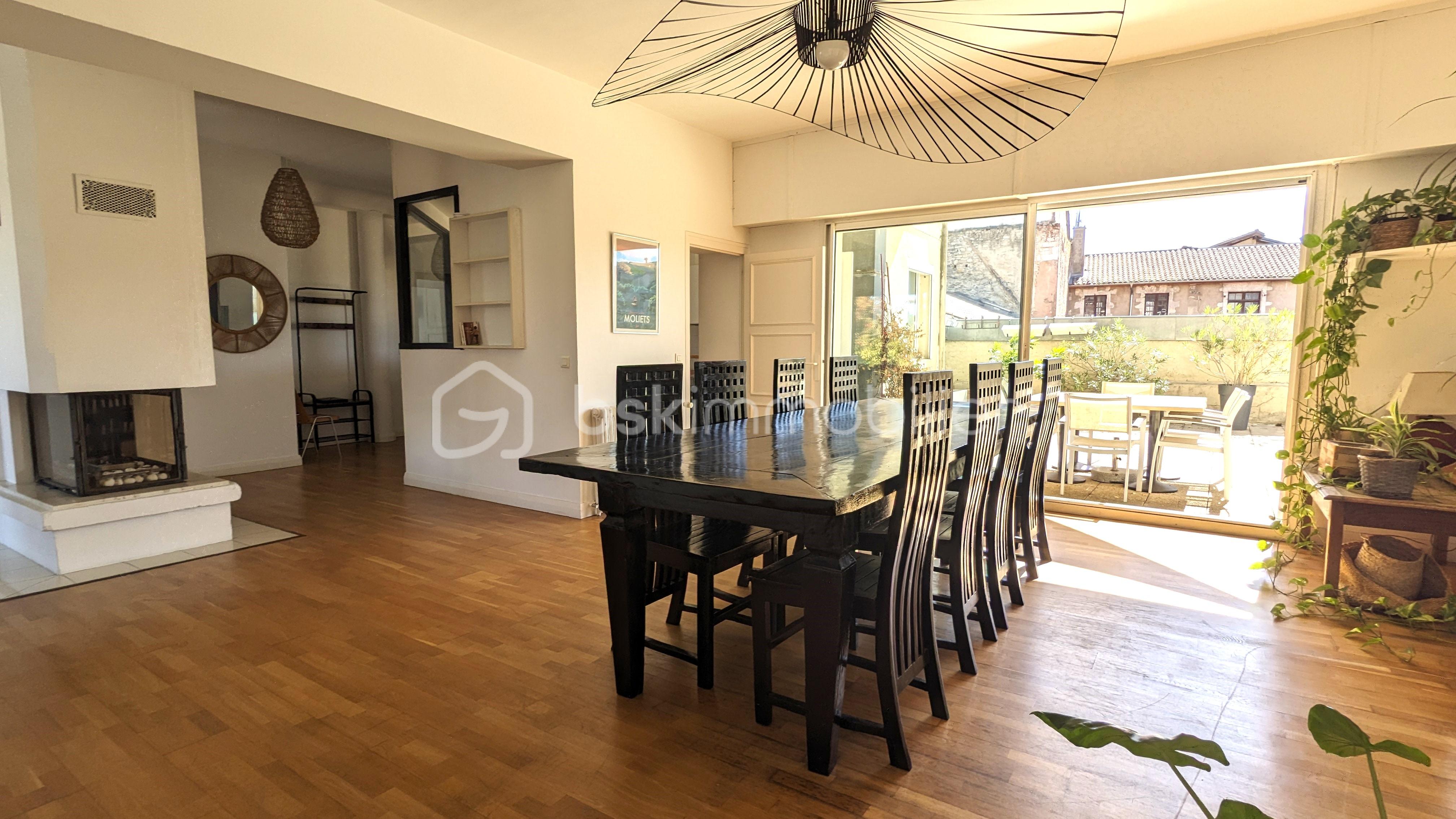 Local commercial 7 pièces 195 m² · à Dax · 195,3 m² · 425 000 €