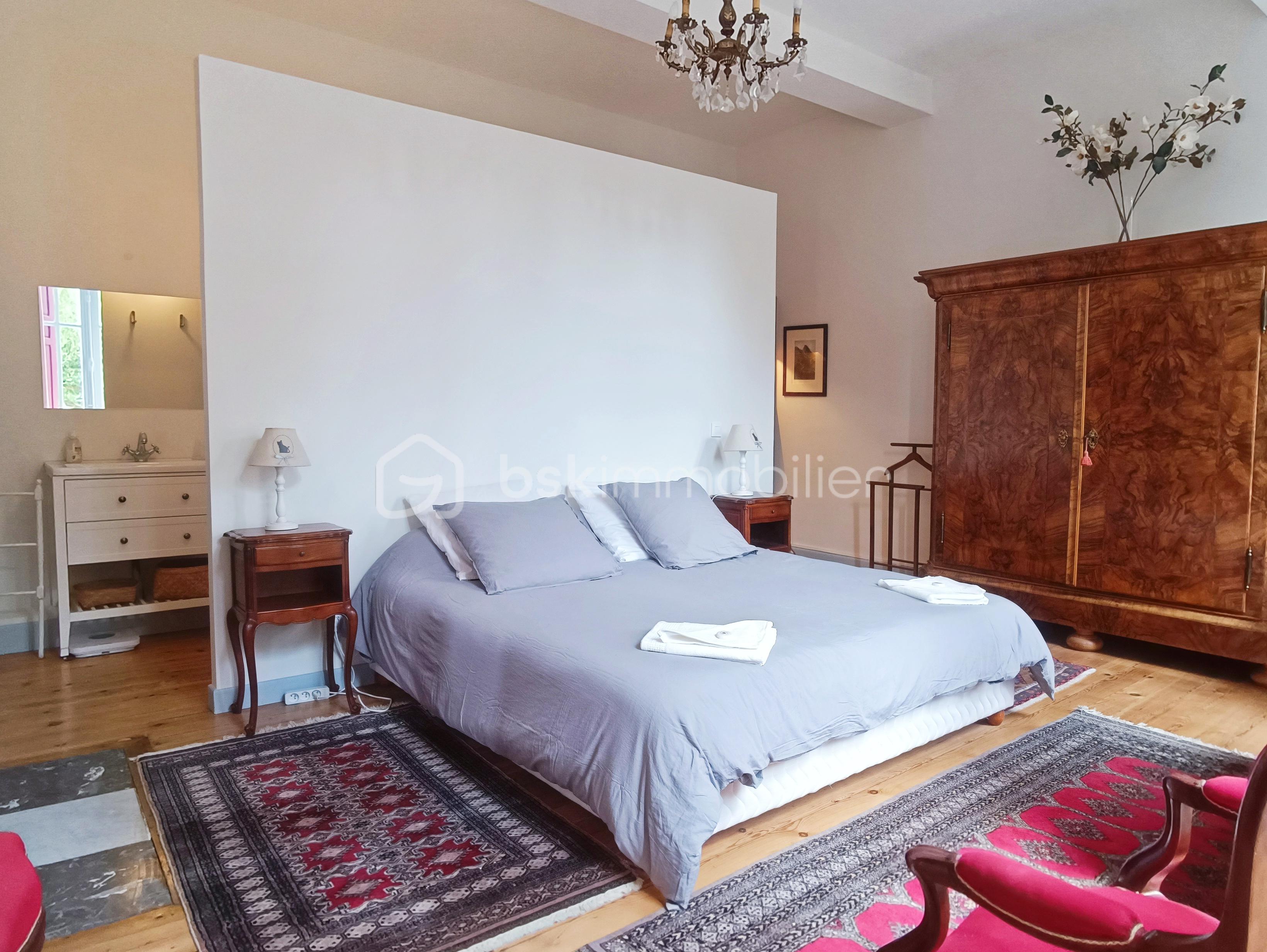 Hotel particulier de 210,85 m² - IMG_20250611_101153.jpg