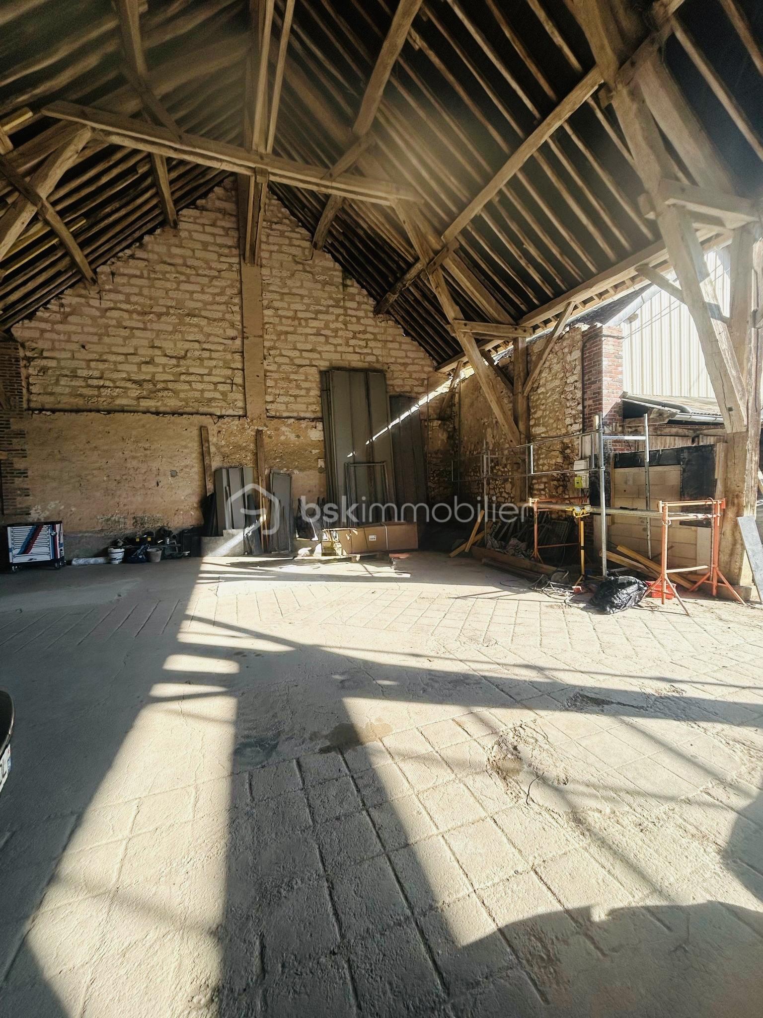 Grange de 220 m² - c1686526-1e20-4f59-a7ab-a08c3e2adc06.jpeg