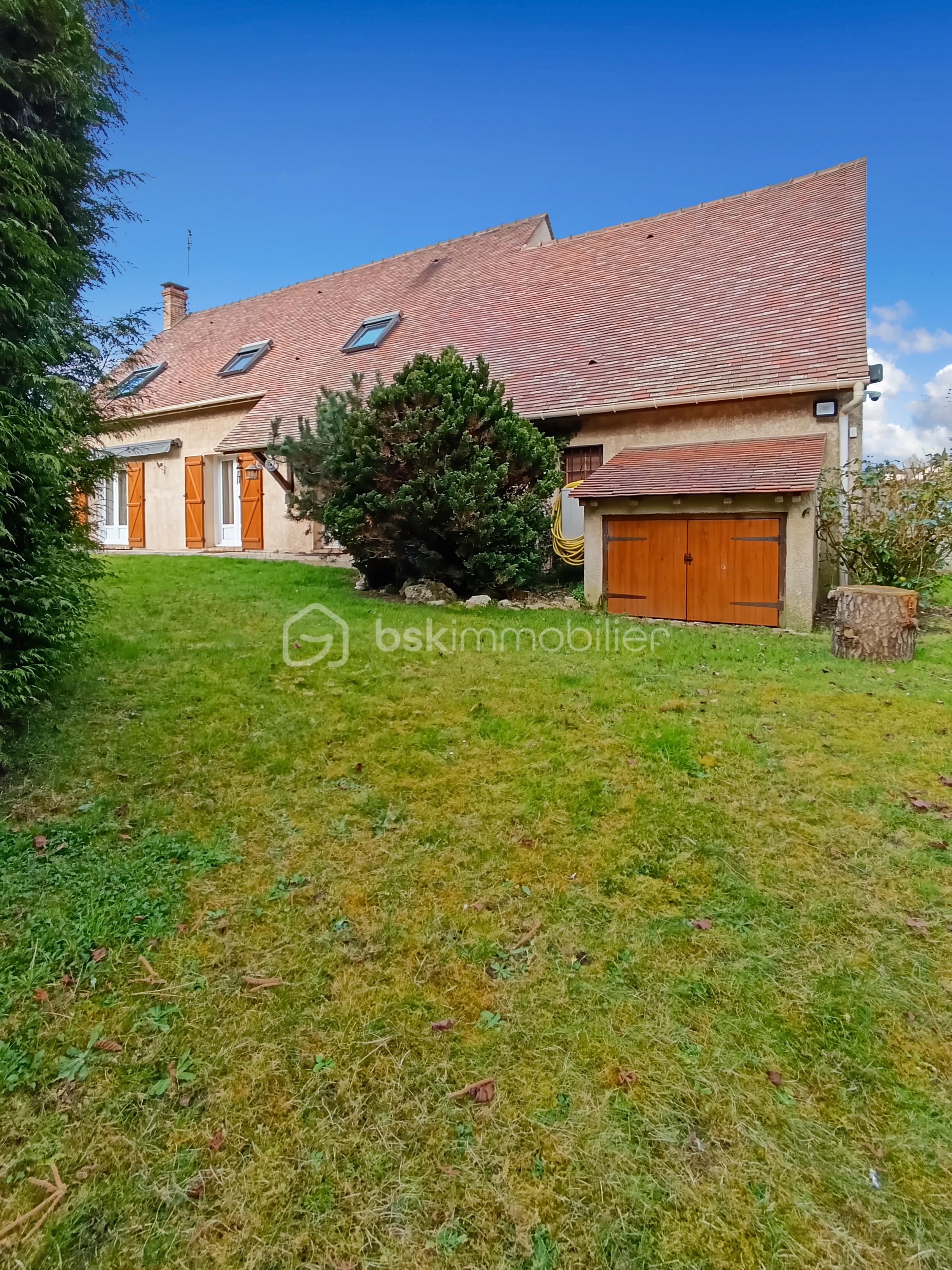 Maison traditionnelle de 171 m² - 1742033041074_2025_4.jpg