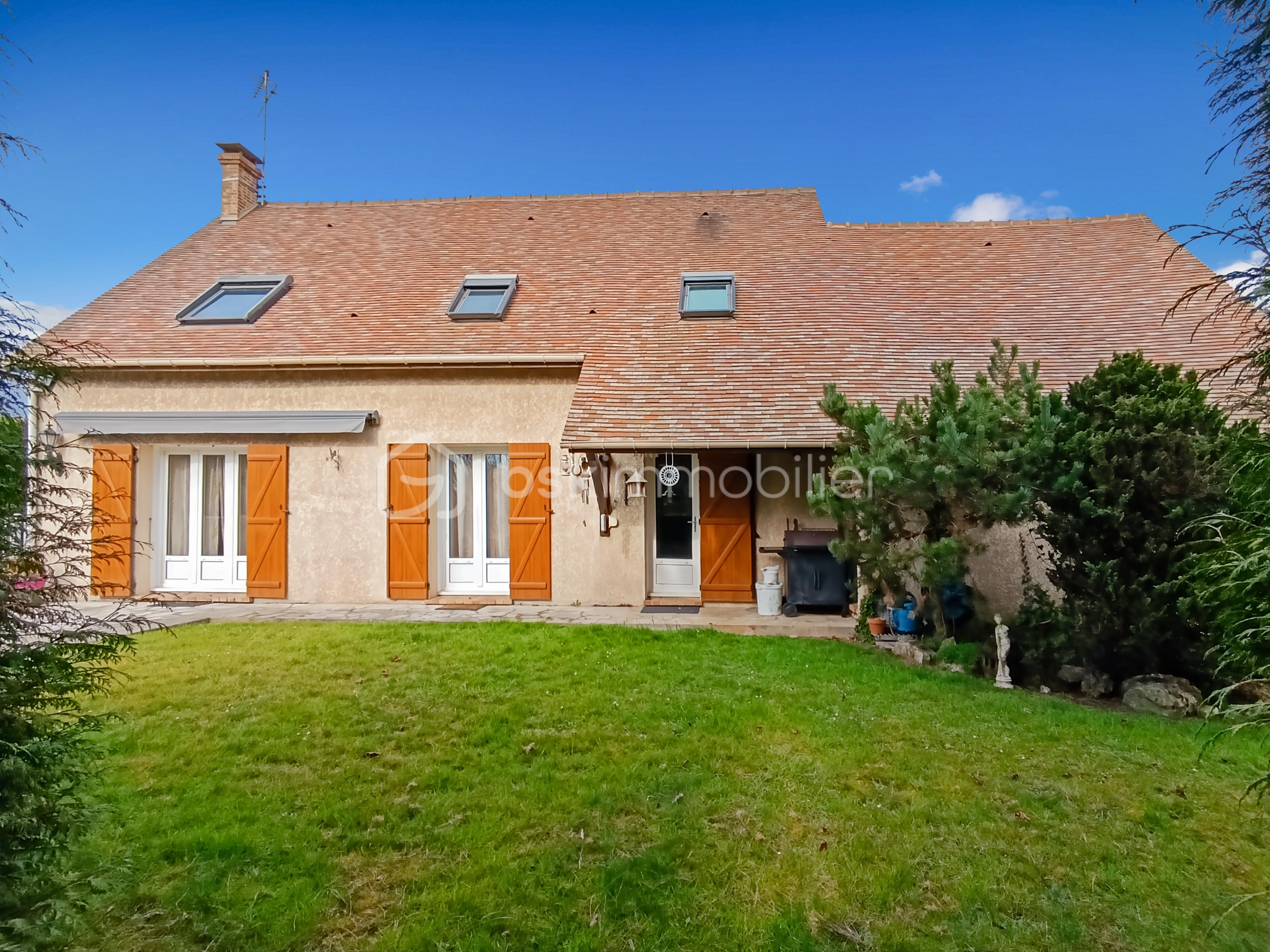 Maison traditionnelle de 171 m² - 1742033086184_2025_7.jpg