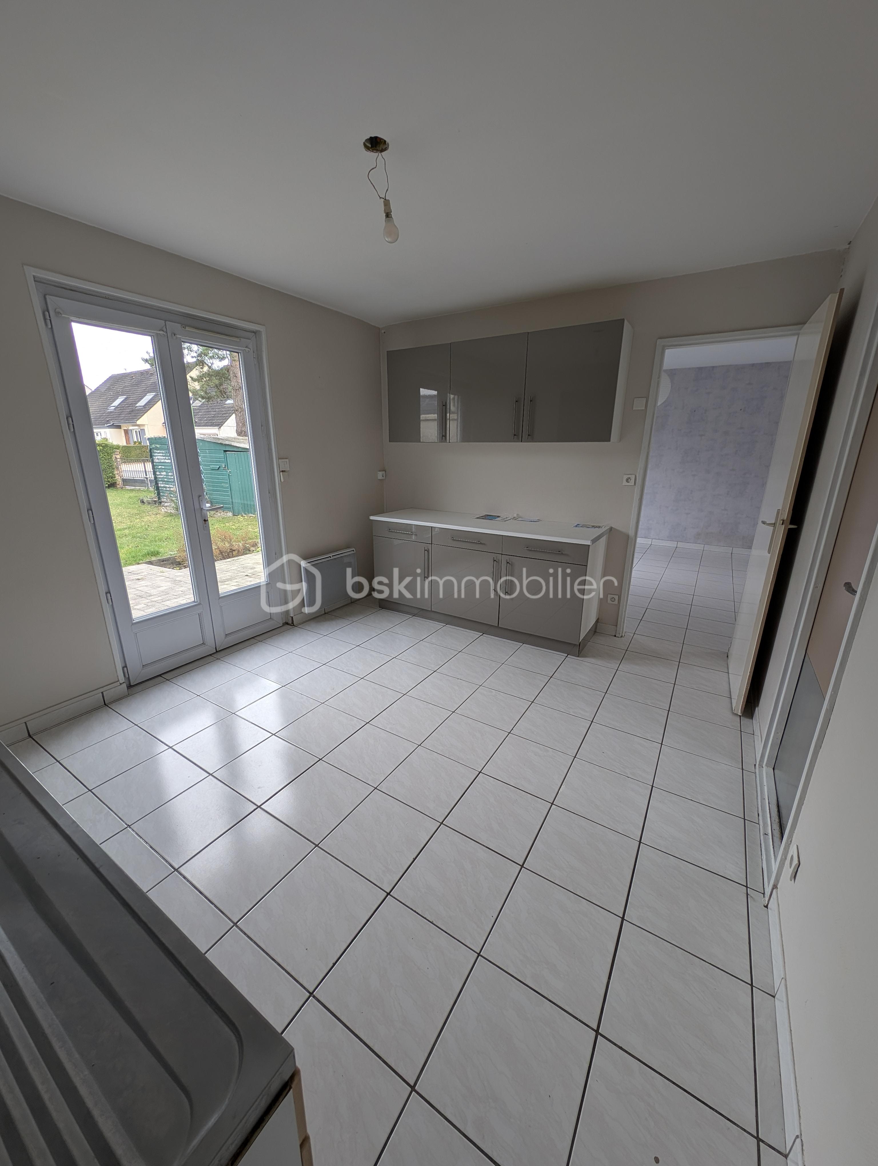 Pavillon de 90 m² - PXL_20251107_110928077.jpg