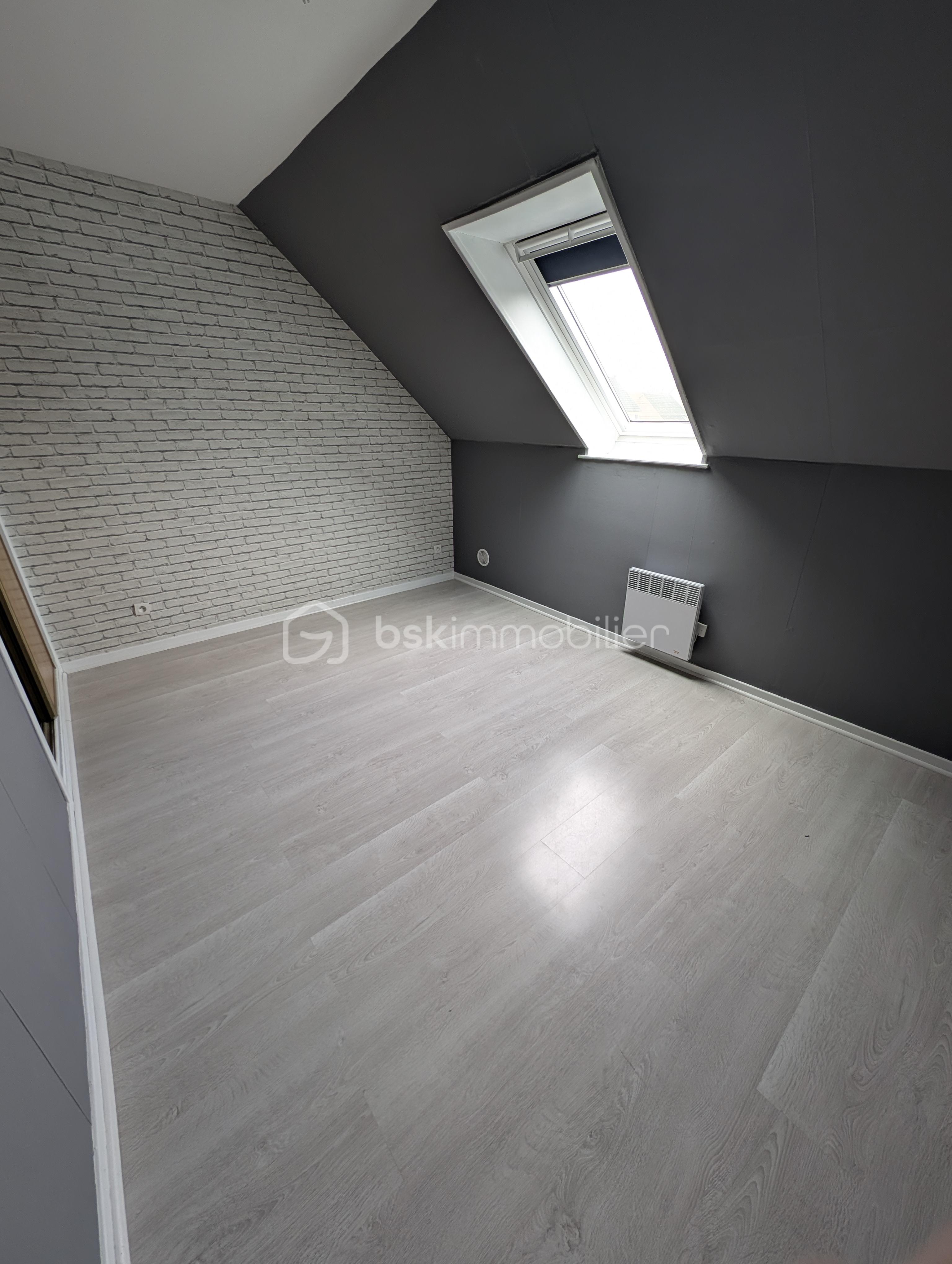 Pavillon de 90 m² - PXL_20251107_111343436.jpg