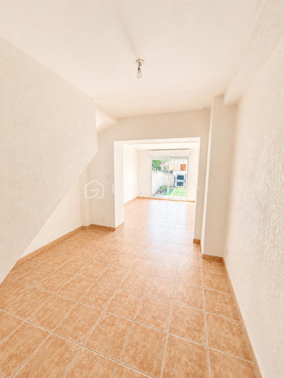 Salle à manger.png