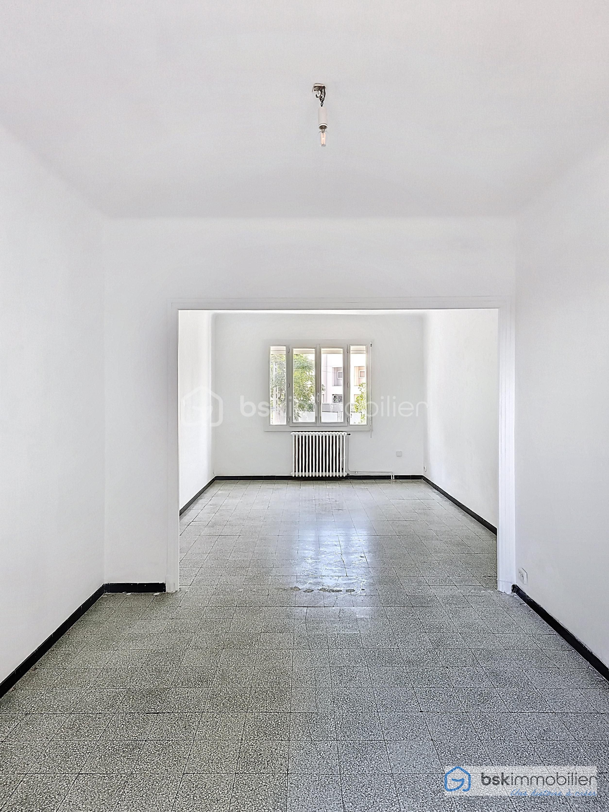 Maison de 174,06 m² - séjour 2.jpg