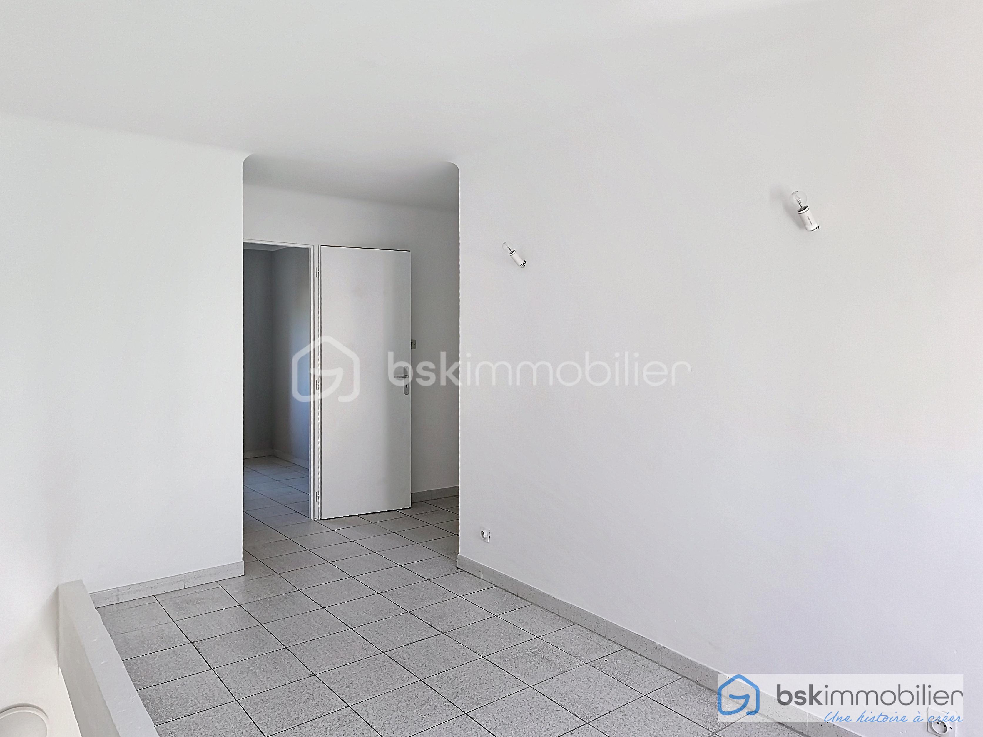 Maison de 174,06 m² - palier.jpg