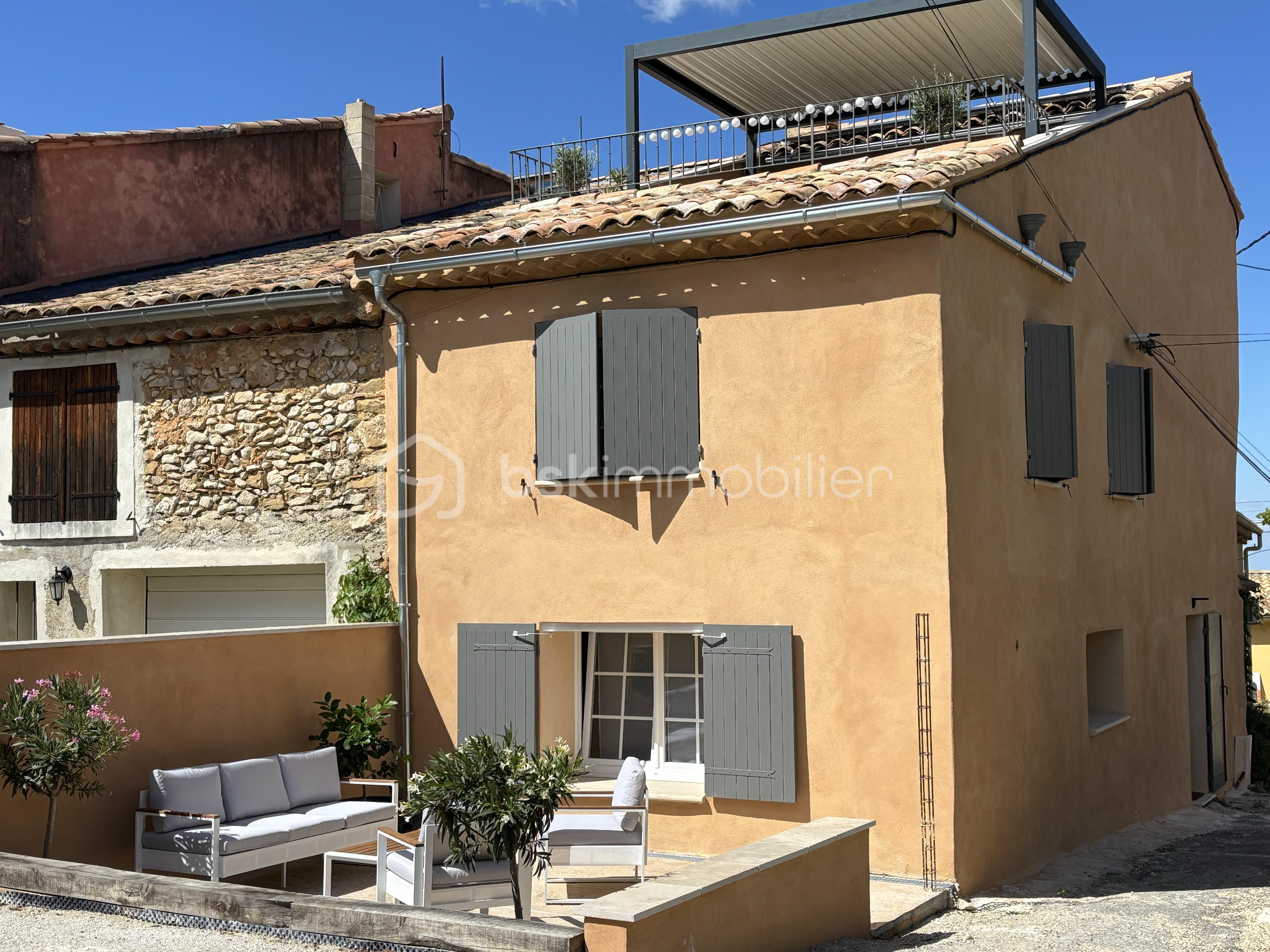 Maison traditionnelle de 94 m² - tempImageOeXnEn.png