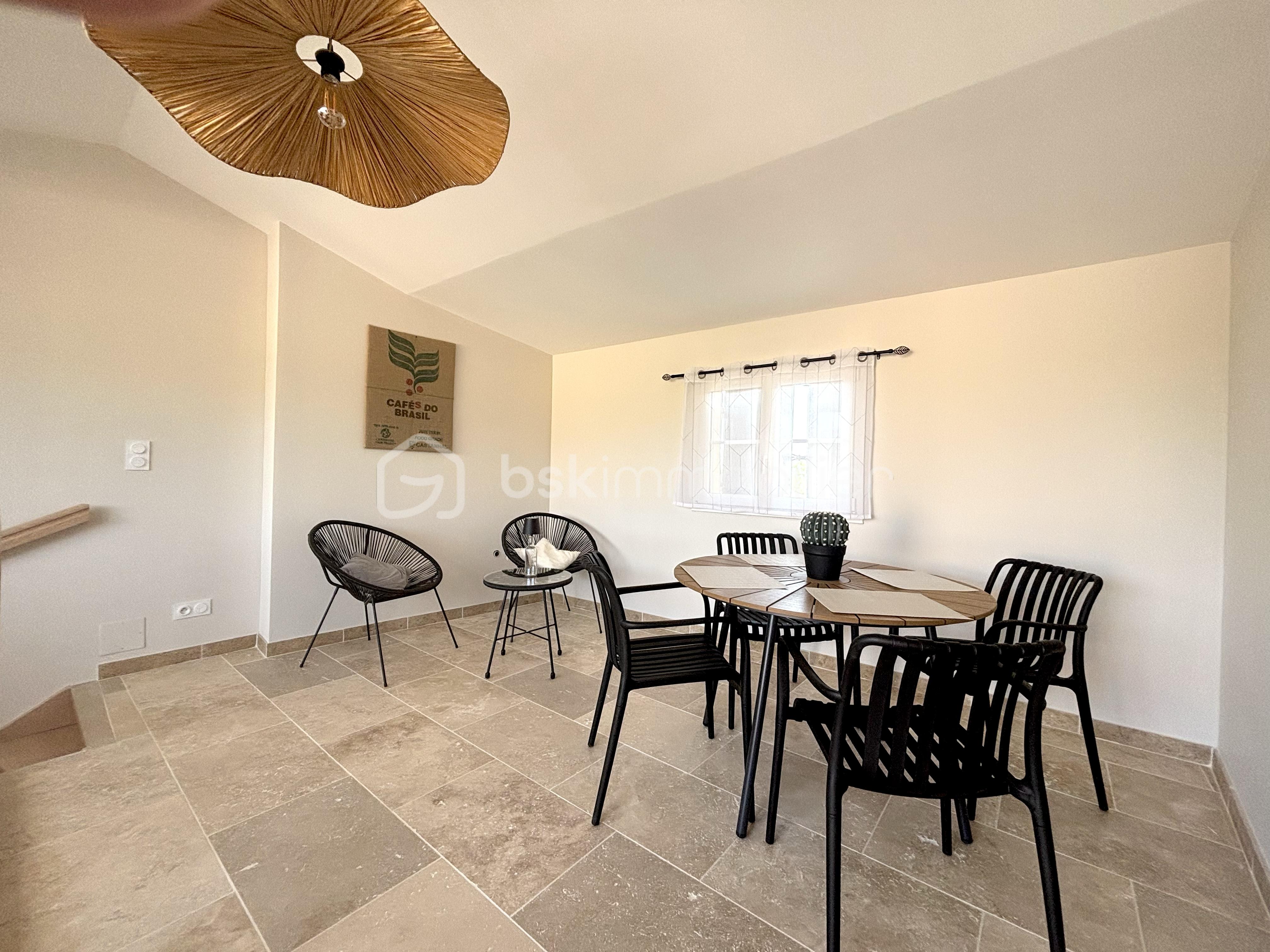 Maison traditionnelle de 94 m² - tempImageHenIDo.png
