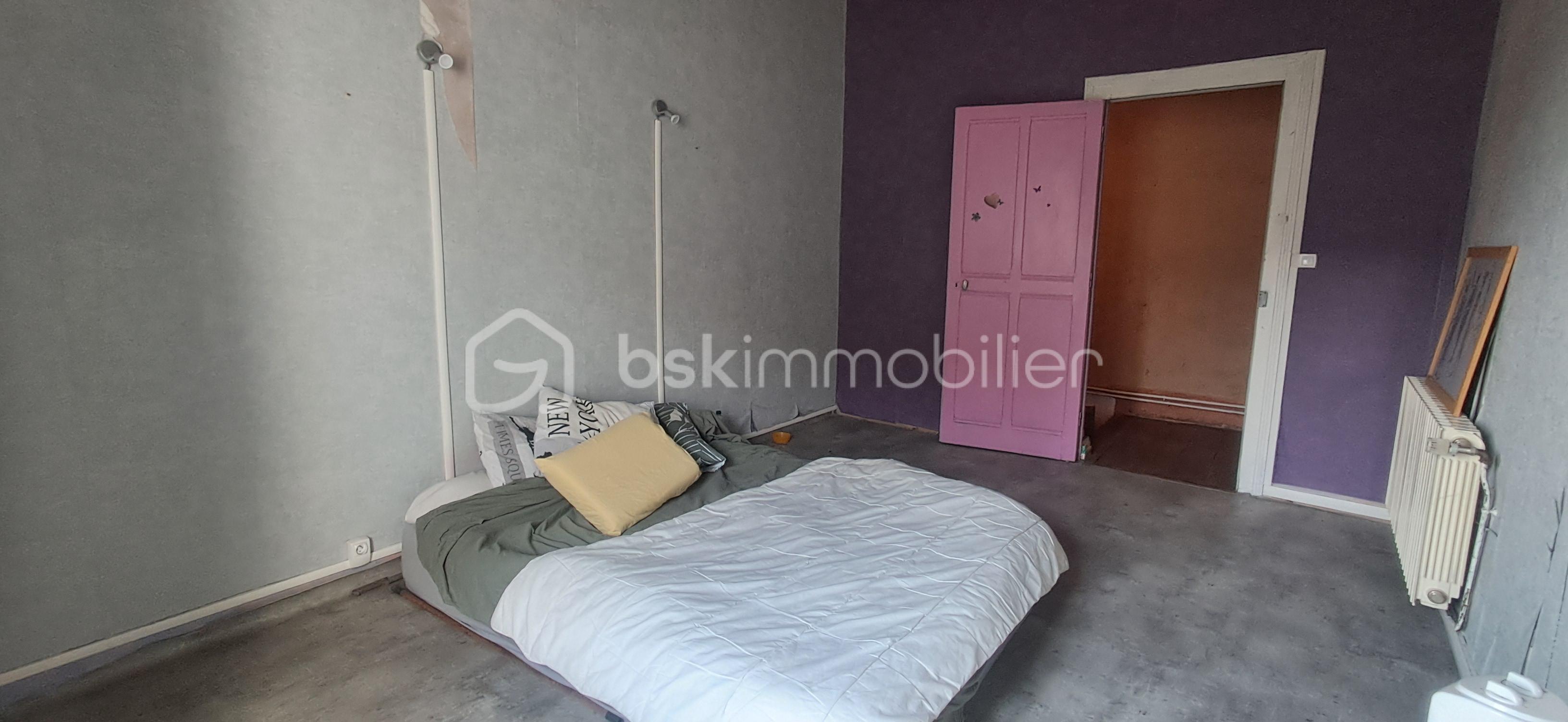 Maison La Frette Meyzin chambre 3.jpg