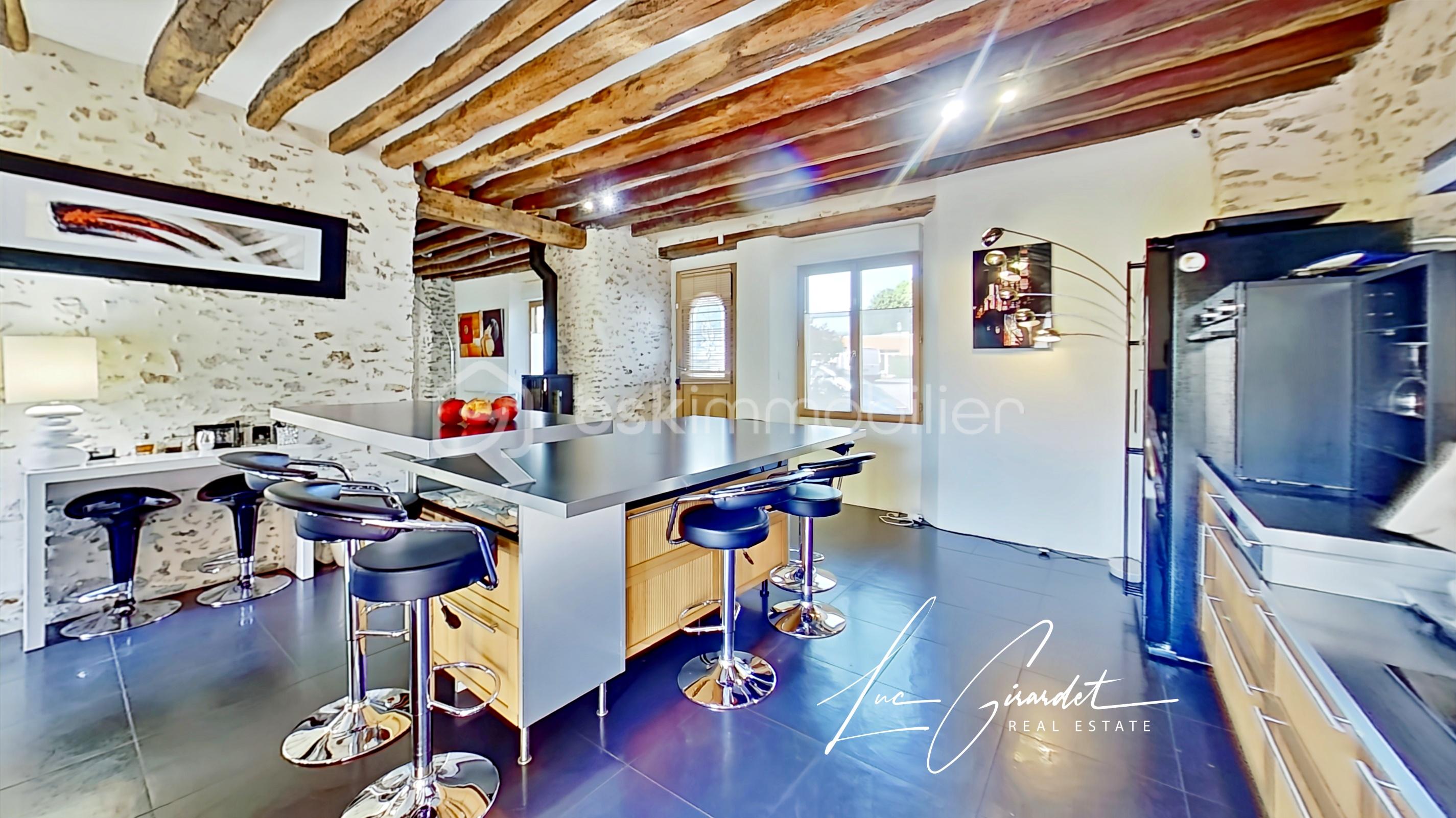 Maison de 170 m² - cuisine ter.jpg