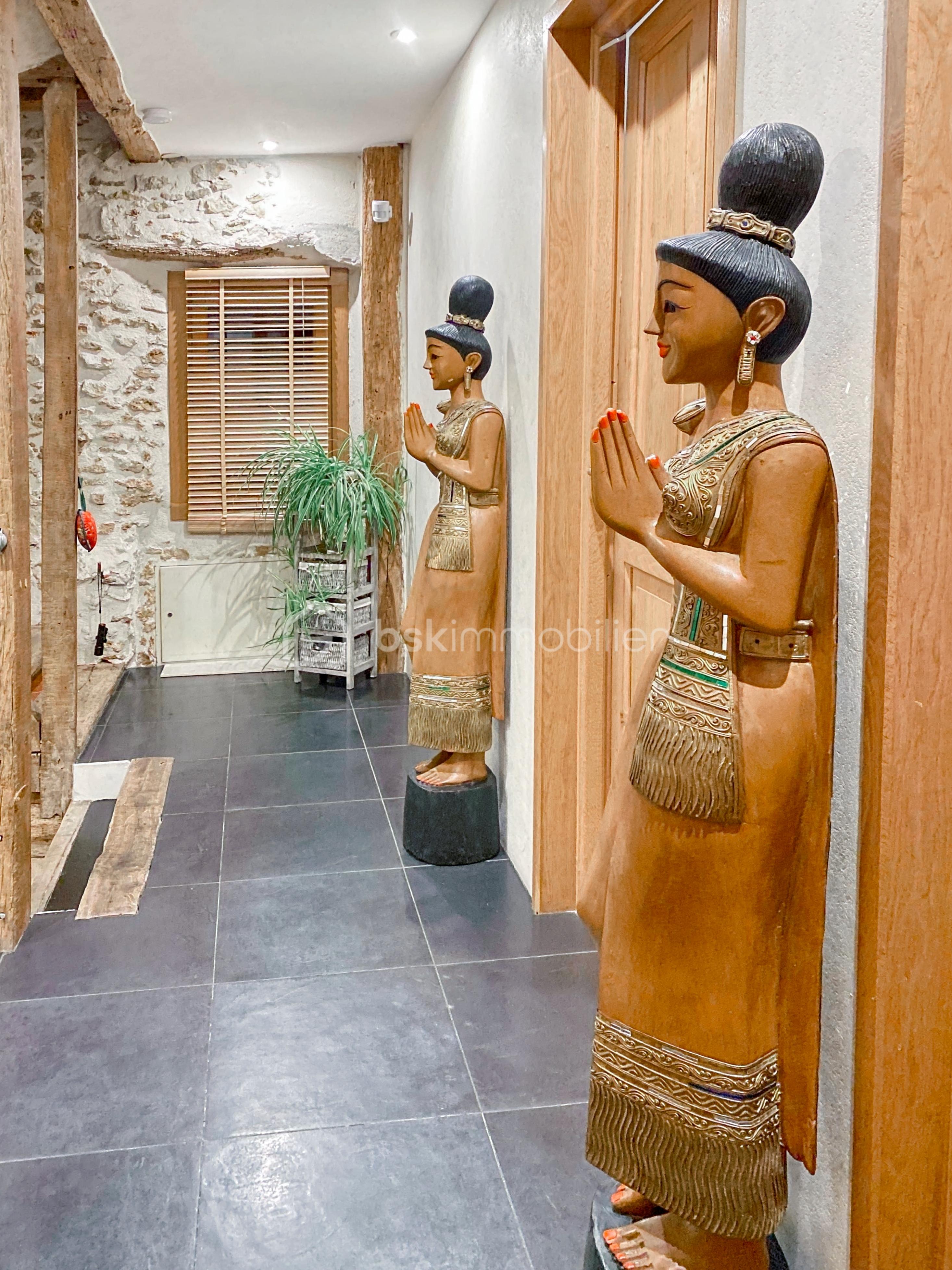 Maison de 170 m² - Photo_1_79d1.jpg