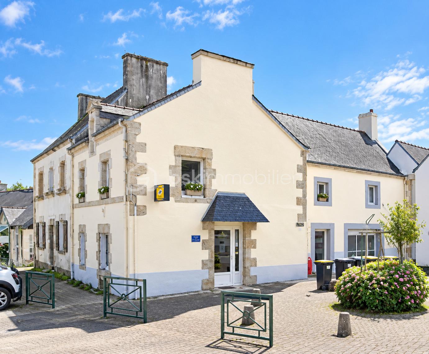 Immeuble 10 pièces 180 m² · à Camors · 180 m² · 336 000 €