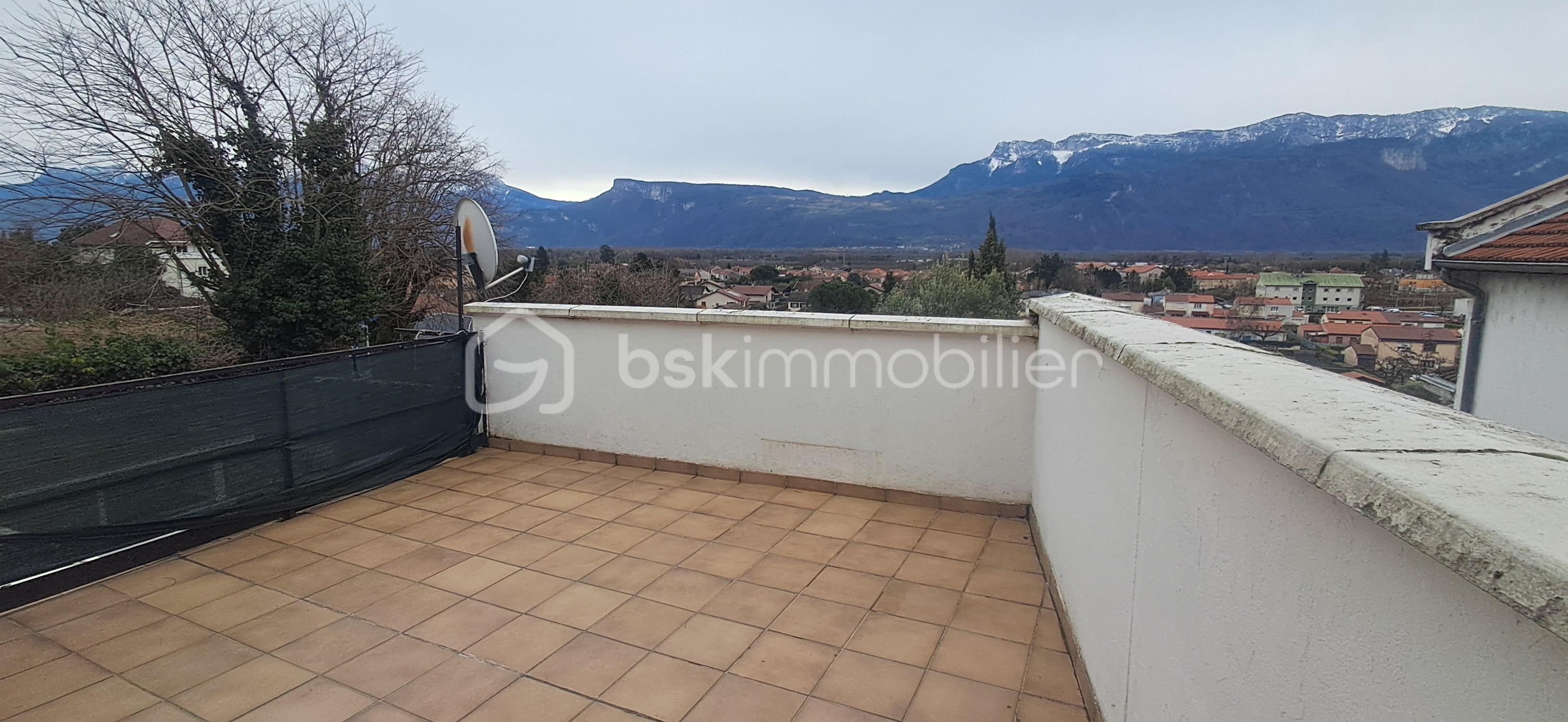 Maison Tullins Michel Perret Terrasse.jpg