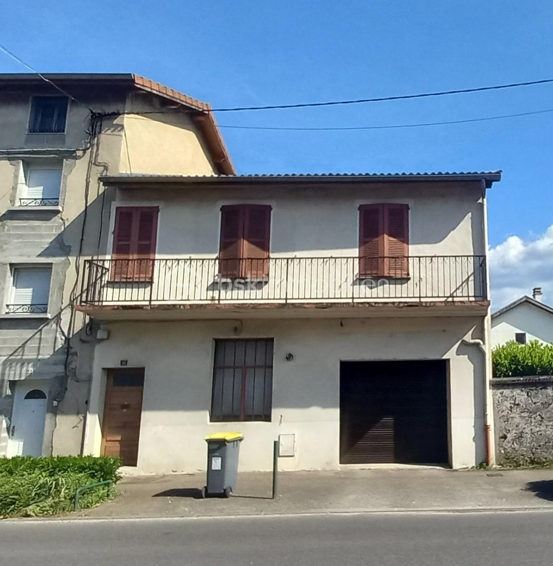 Maison Tullins Michel Perret Photo Façade 5.jpg