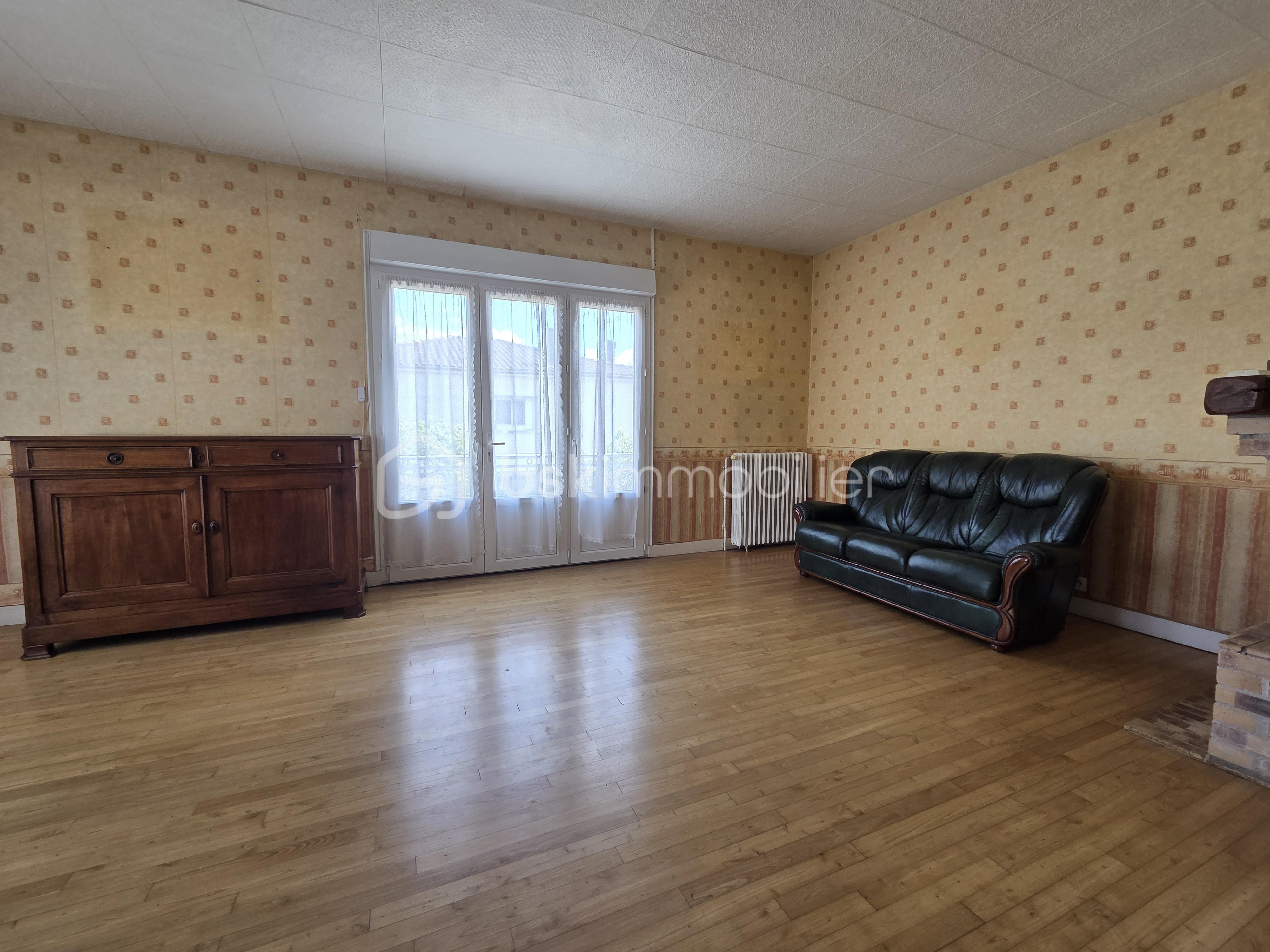 Maison de ville de 132 m² - SALON.jpg