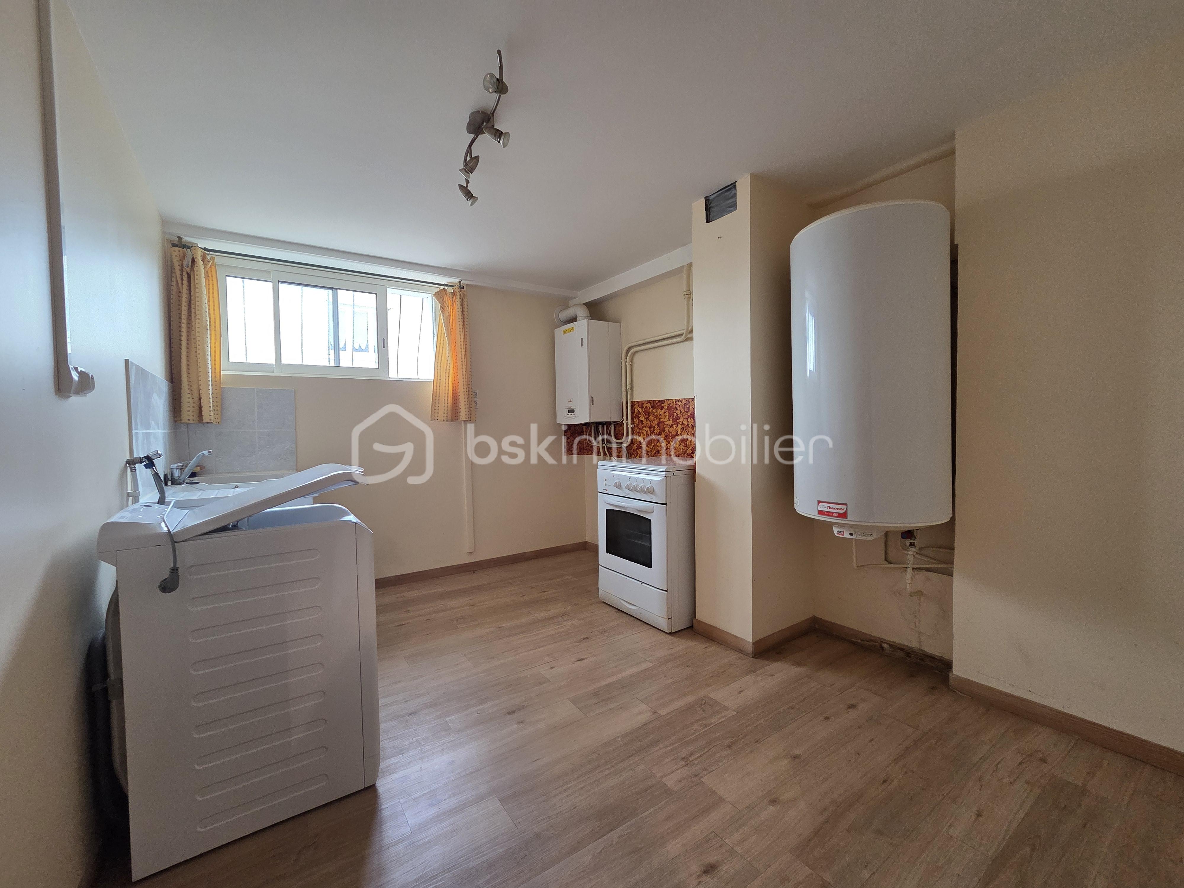 Maison de ville de 132 m² - CUISINE RDC.jpg