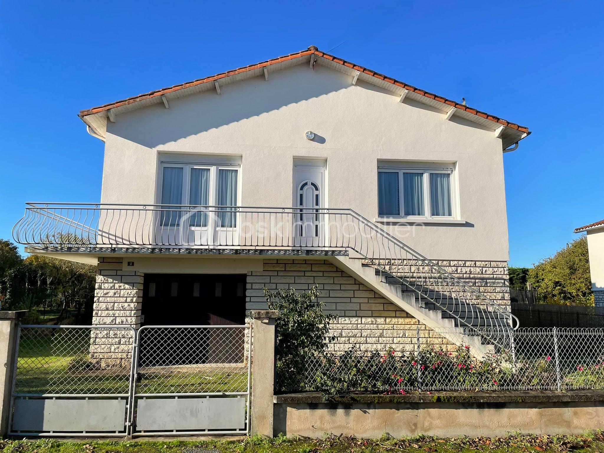 Maison de ville de 132 m² - facade 1.jpg