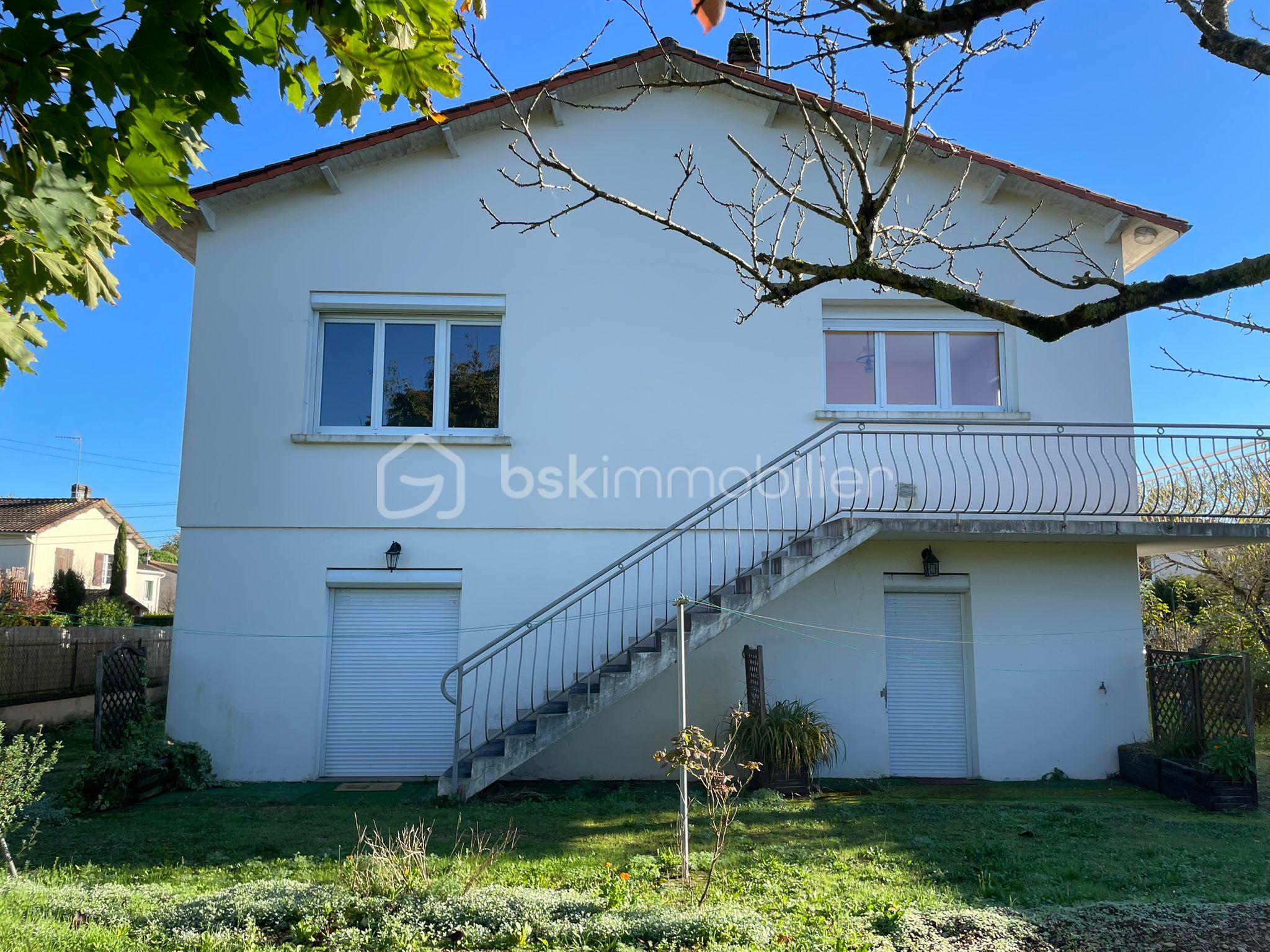 Maison de ville de 132 m² - facade ar.jpg
