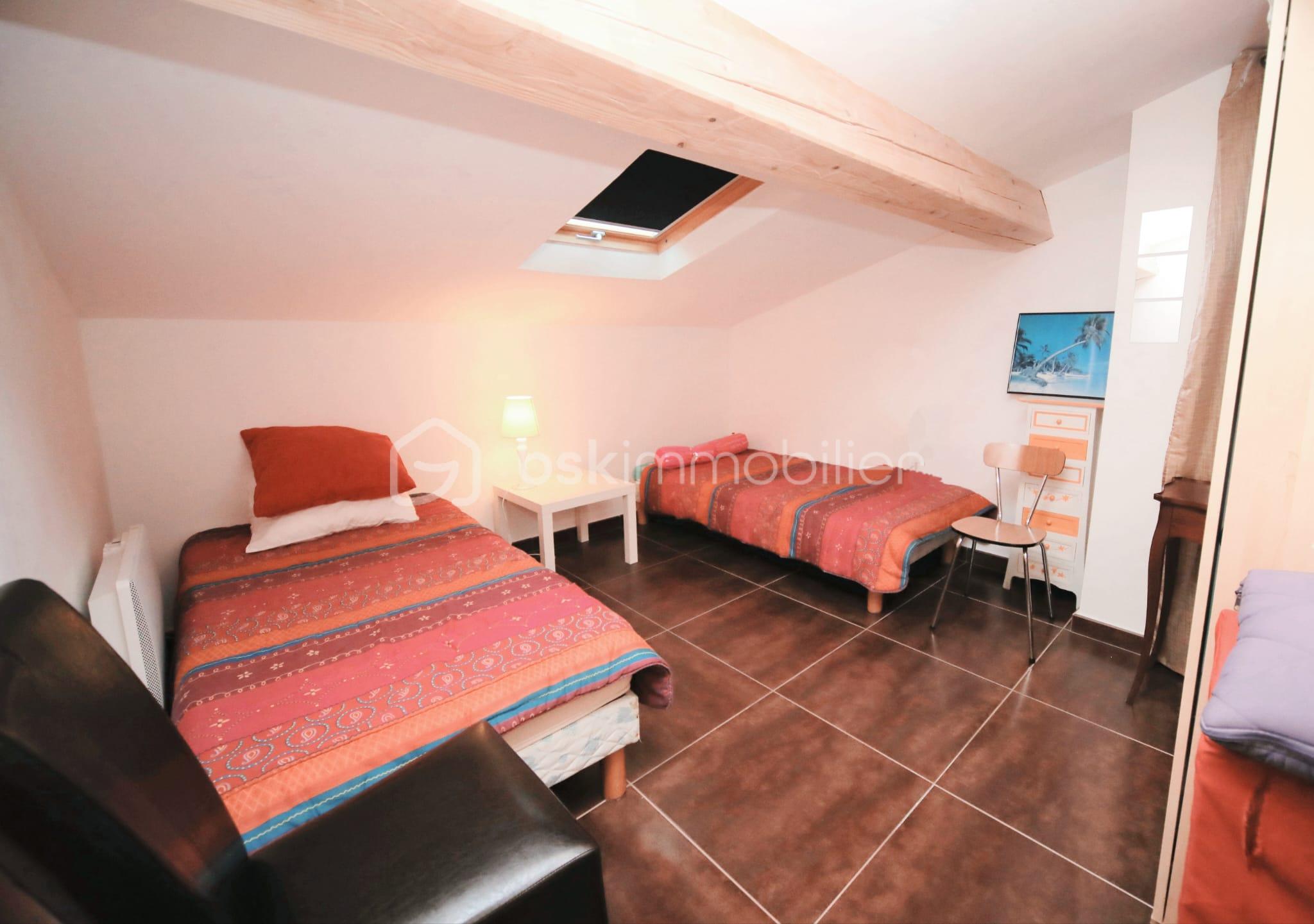 Maison de 120 m² - Jimmy gimenez conseiller immobilier six fours la seyne toulon appartement maison (2).jpg
