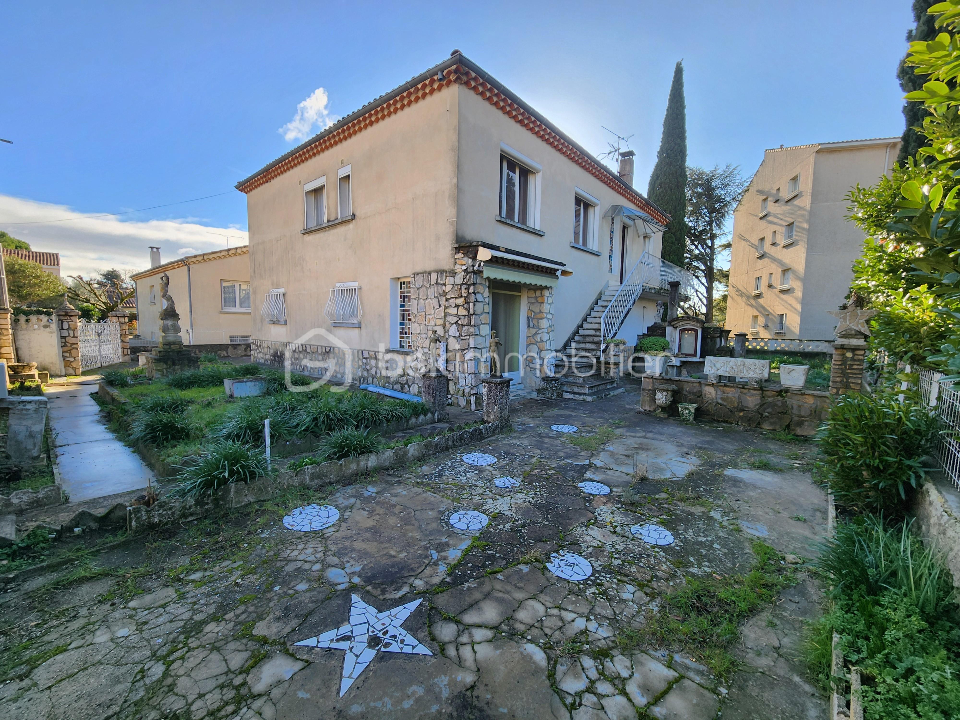 Maison traditionnelle de 165 m² - Façade Nord Ouest.jpg