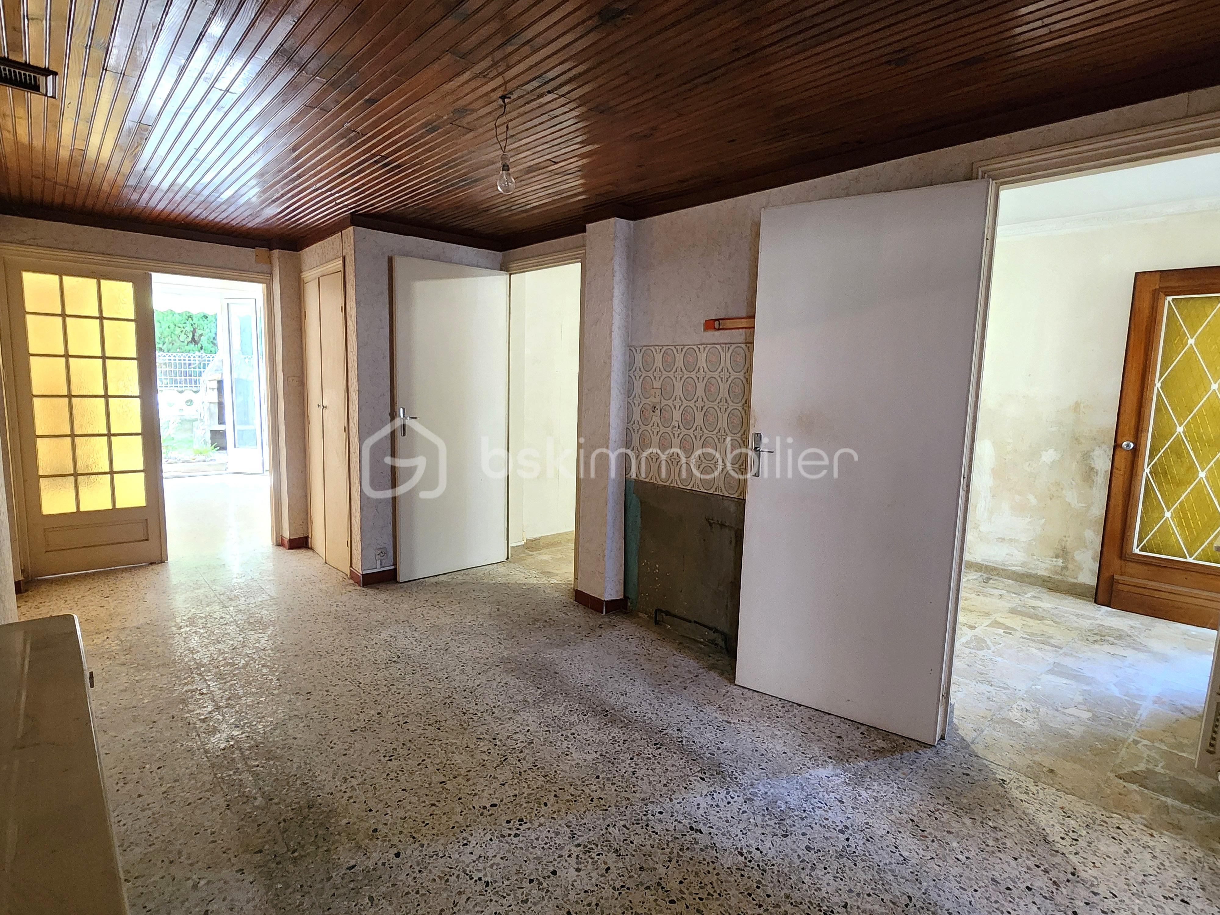 Maison traditionnelle de 165 m² - RDC Pièce.jpg