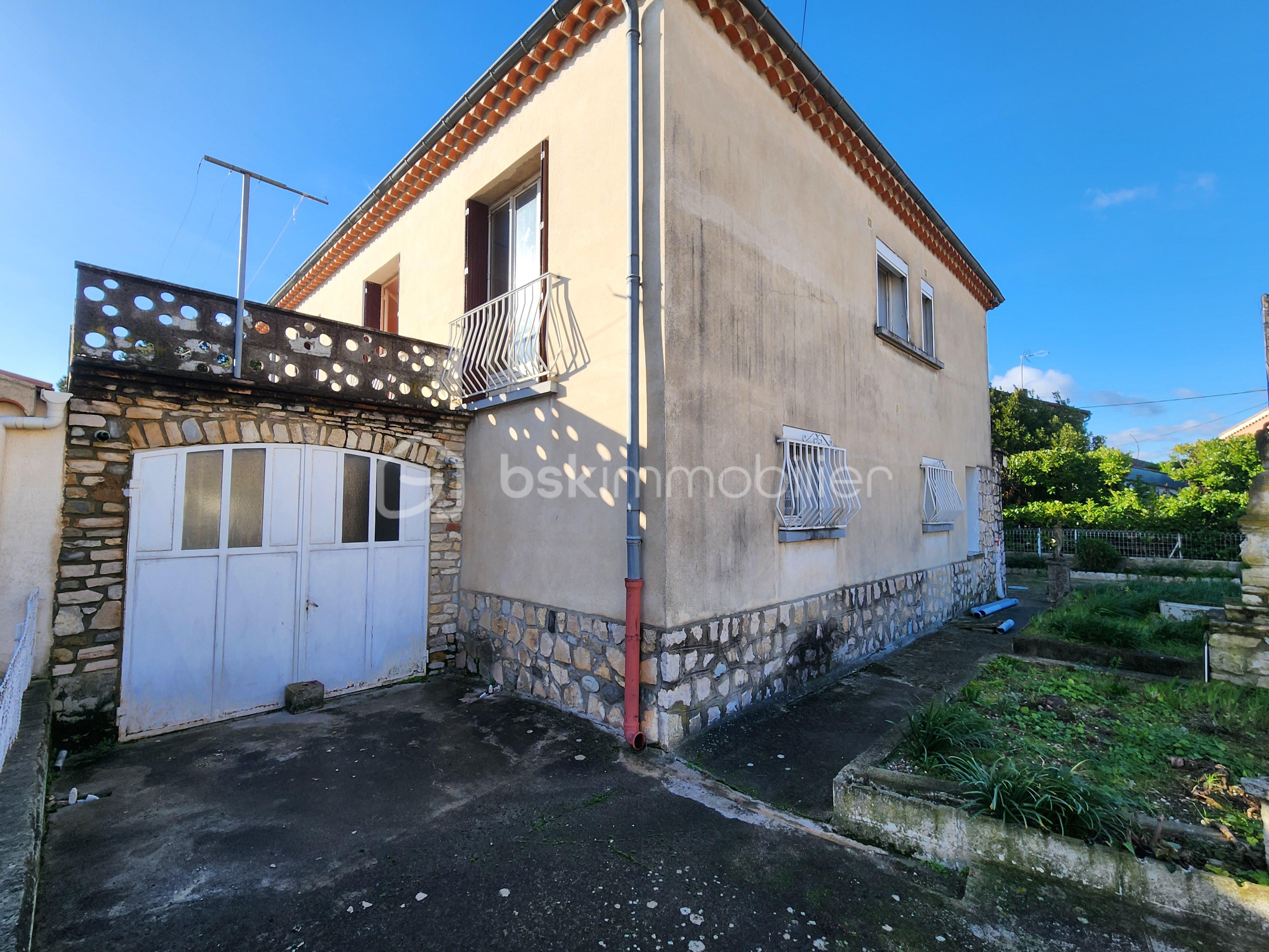 Maison traditionnelle de 165 m² - Façade Nord Est.jpg