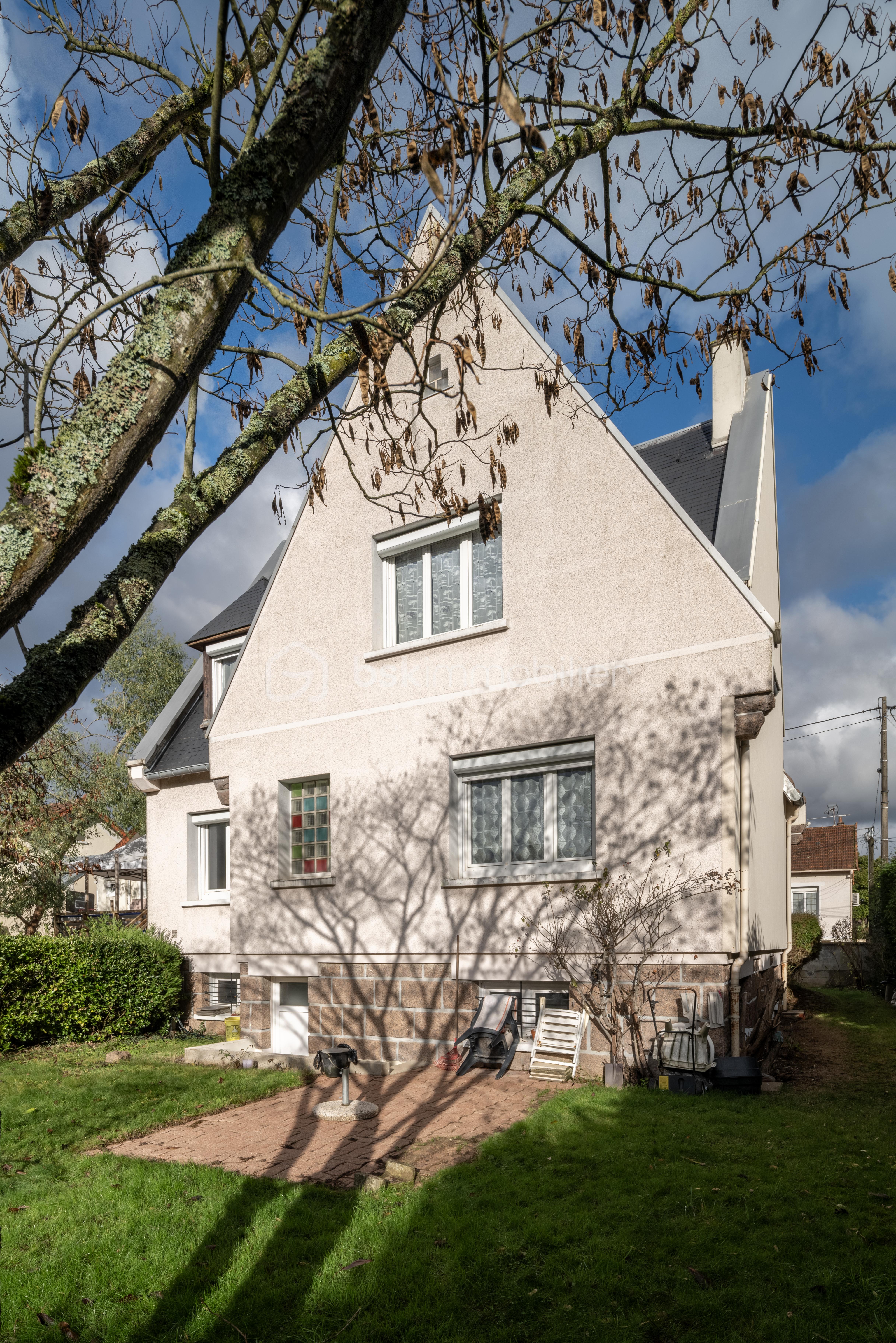 Maison traditionnelle de 120 m² - extérieur-4.jpg