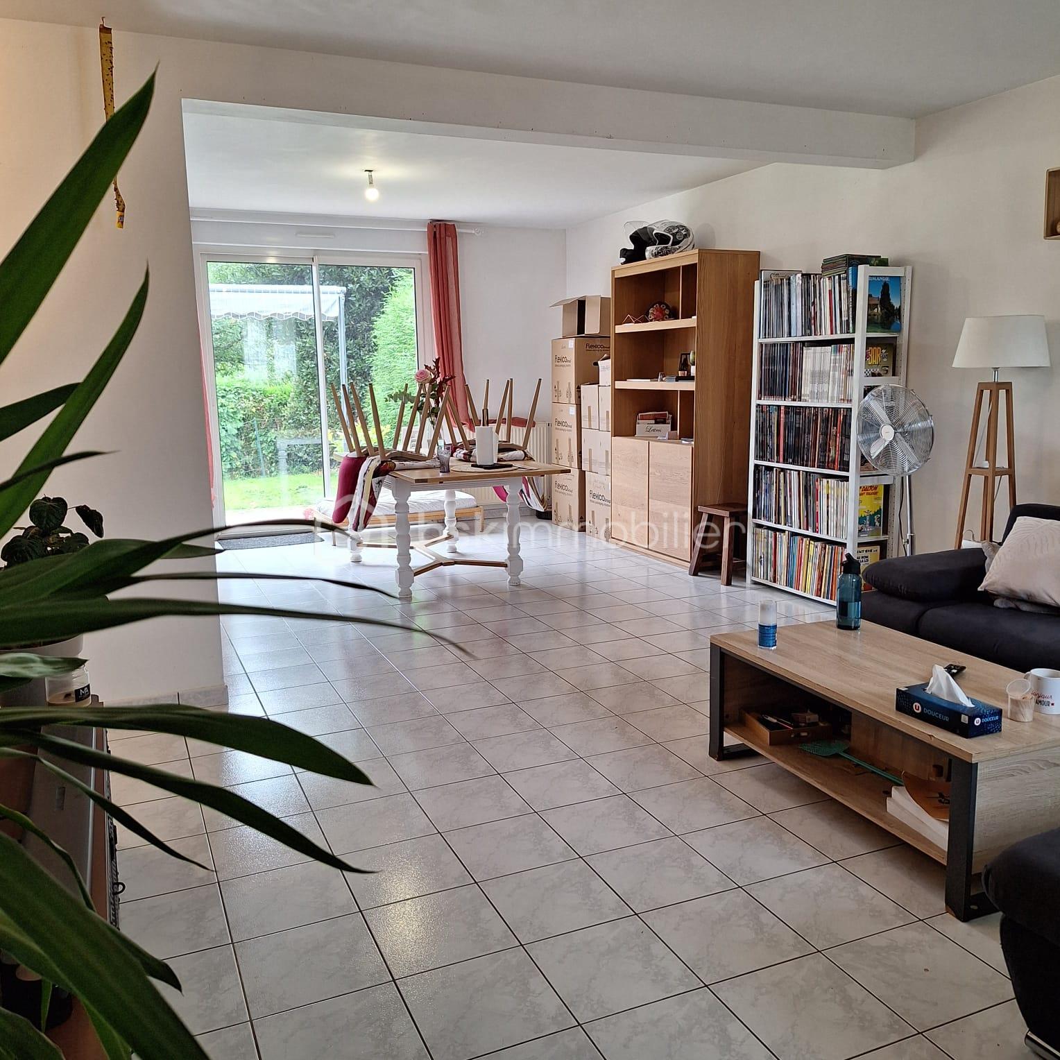 Pavillon de 93 m² - 28c56350-10e4-4180-b3ca-ba0df5540016.jpeg