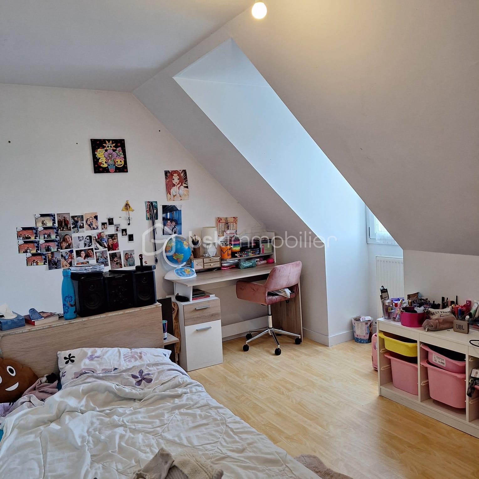 Pavillon de 93 m² - 8aa83d37-1903-453d-973b-07299a4f6128.jpeg