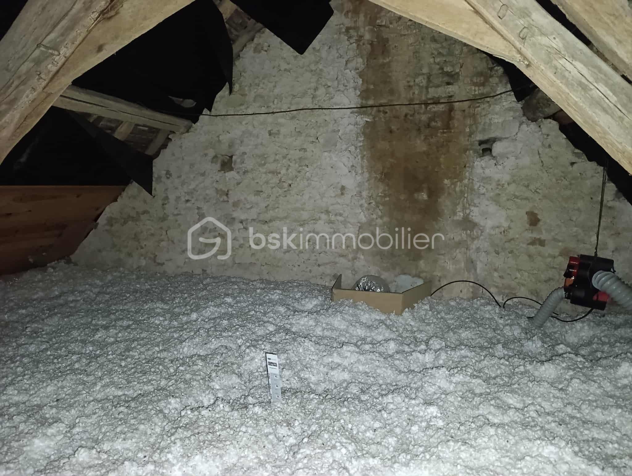 Maison de 104 m² - 5fc392c2-66da-45b8-bb5f-44b2f648638b.jpg
