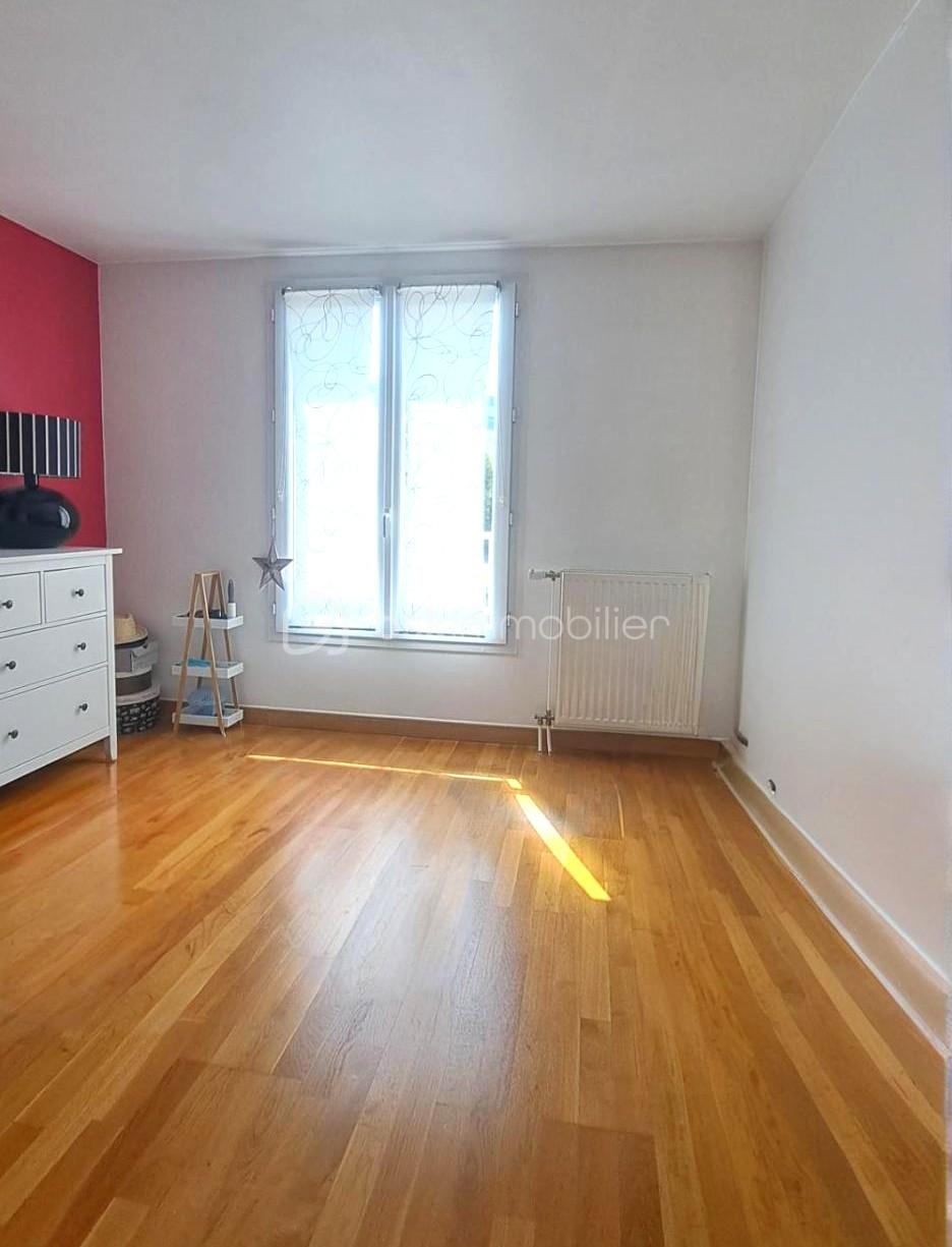 Maison de 165 m² - 64733d7cc047e50-1.jpg