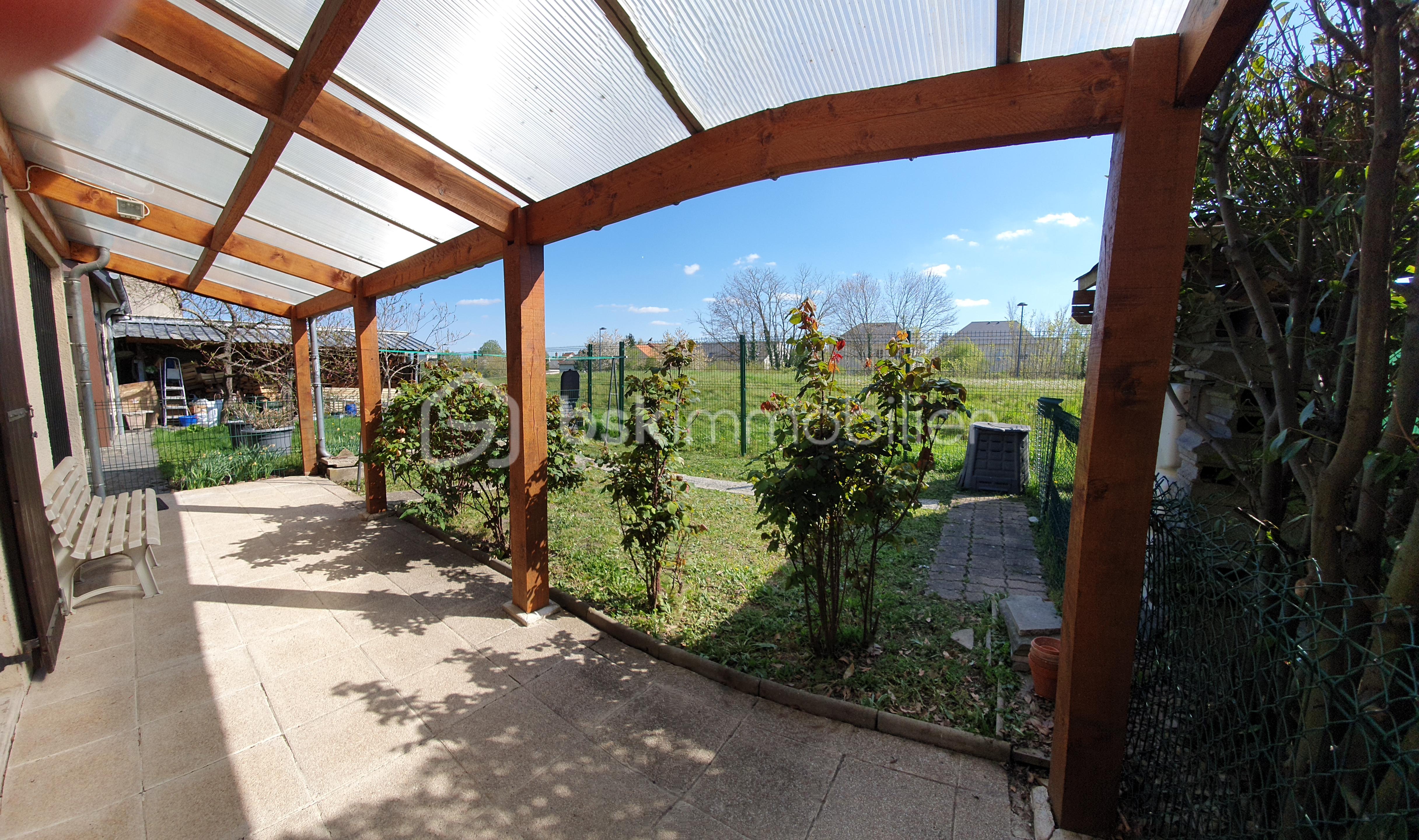 Maison de 123 m² - Extérieur terrasse.jpg