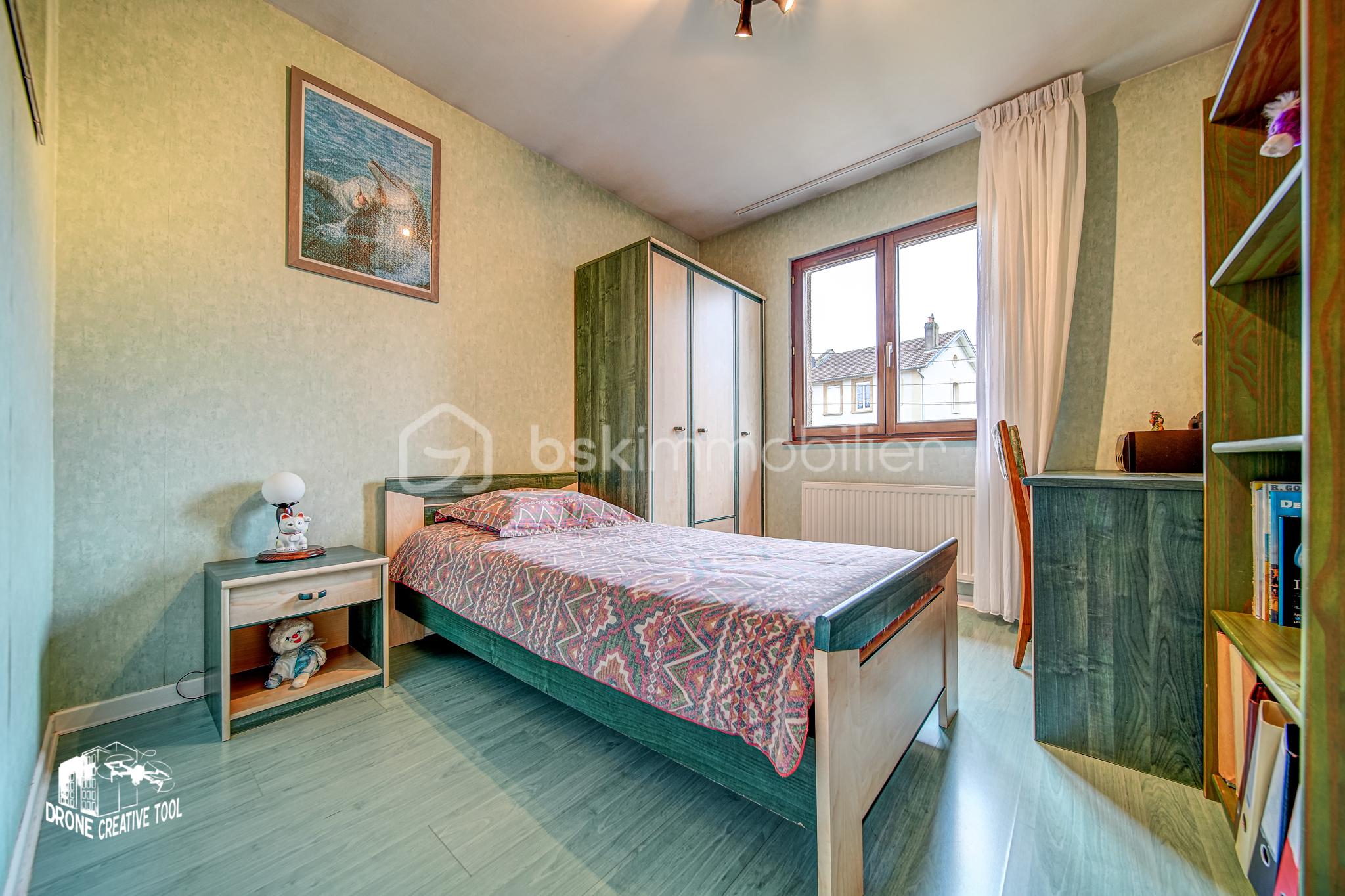 Maison traditionnelle de 118 m² - DSC04305_6_7_8_9.jpg