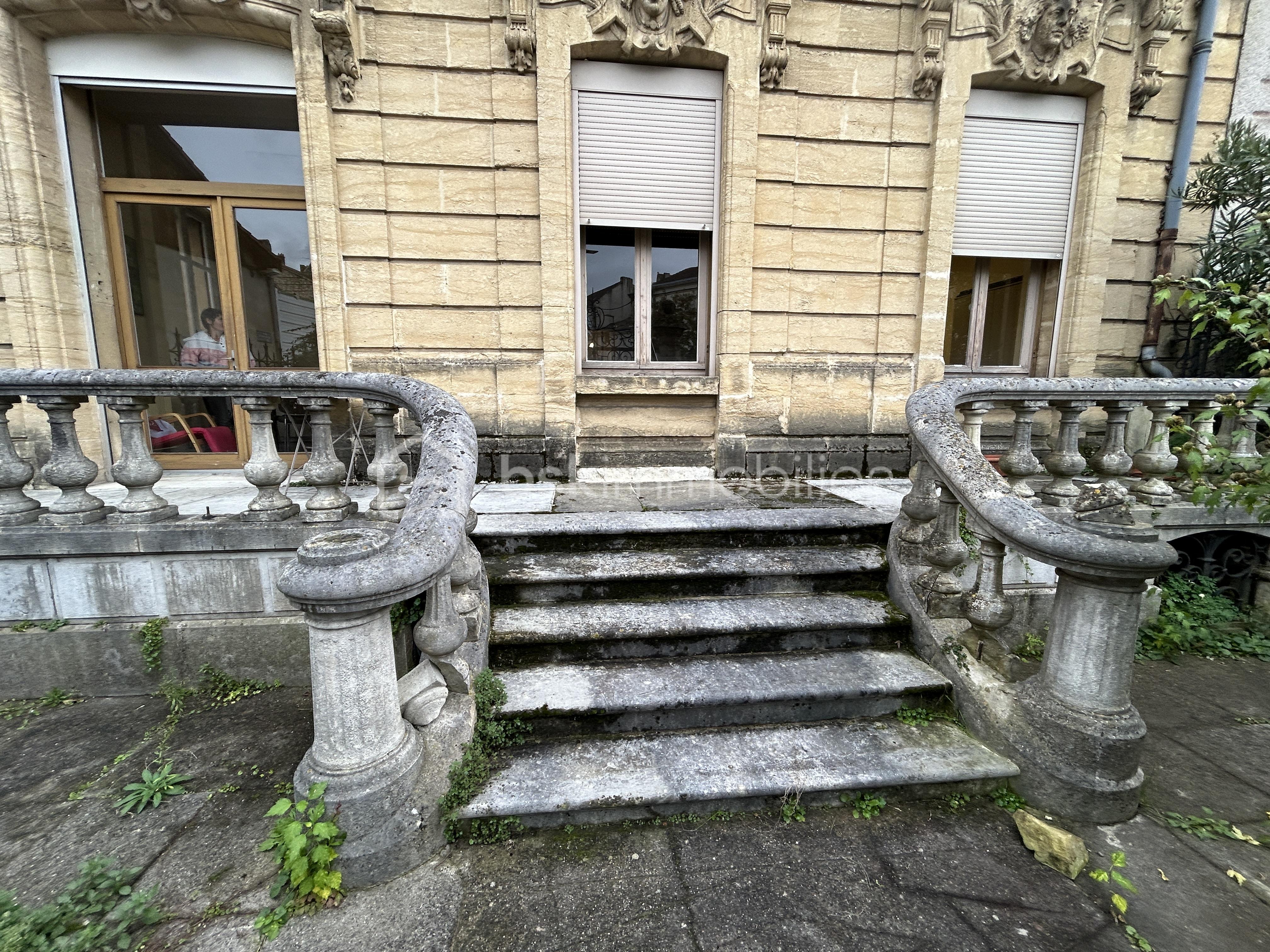 Immeuble de 900 m² - IMG_5382.JPG