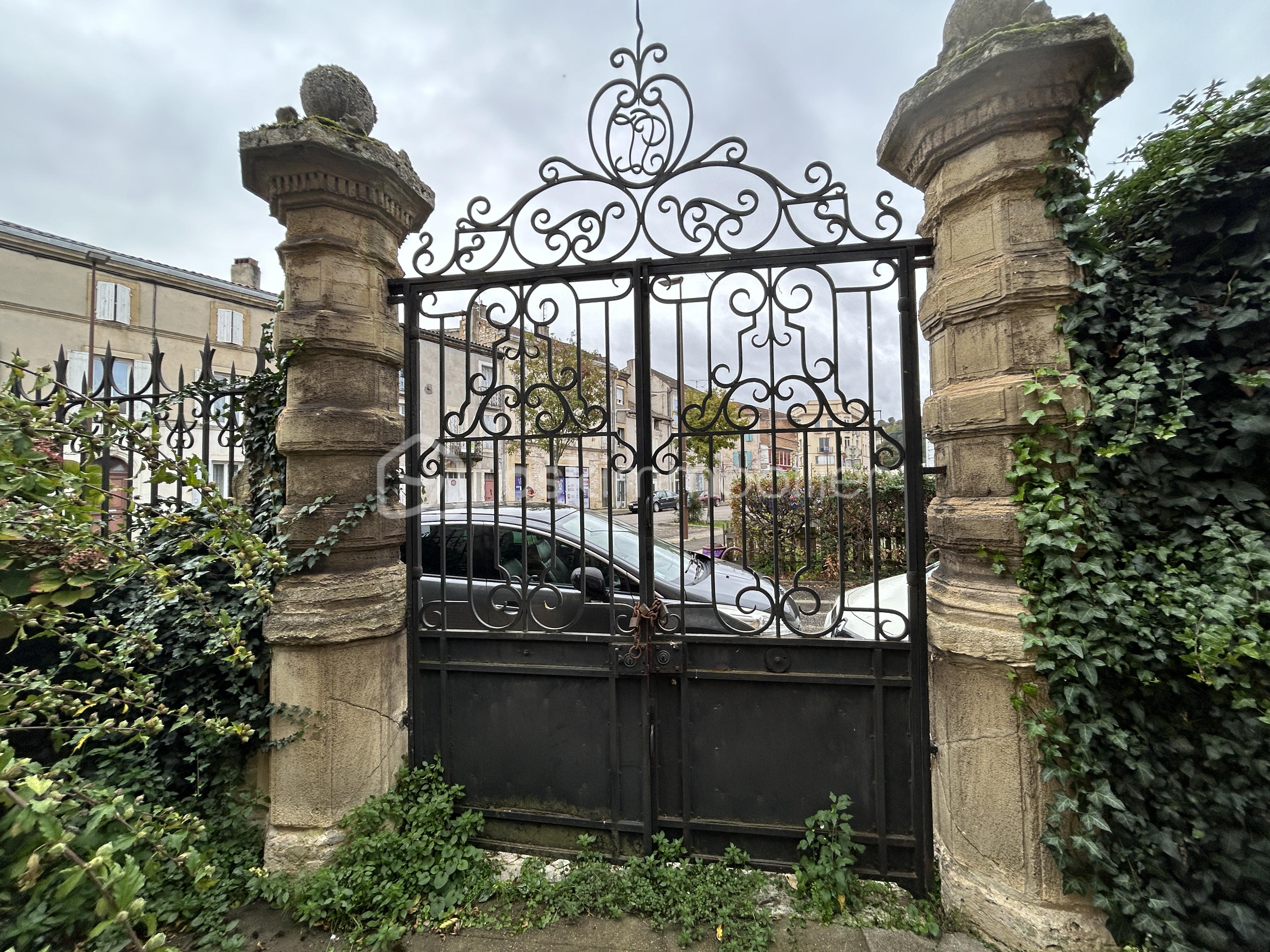 Immeuble de 900 m² - IMG_5383.JPG