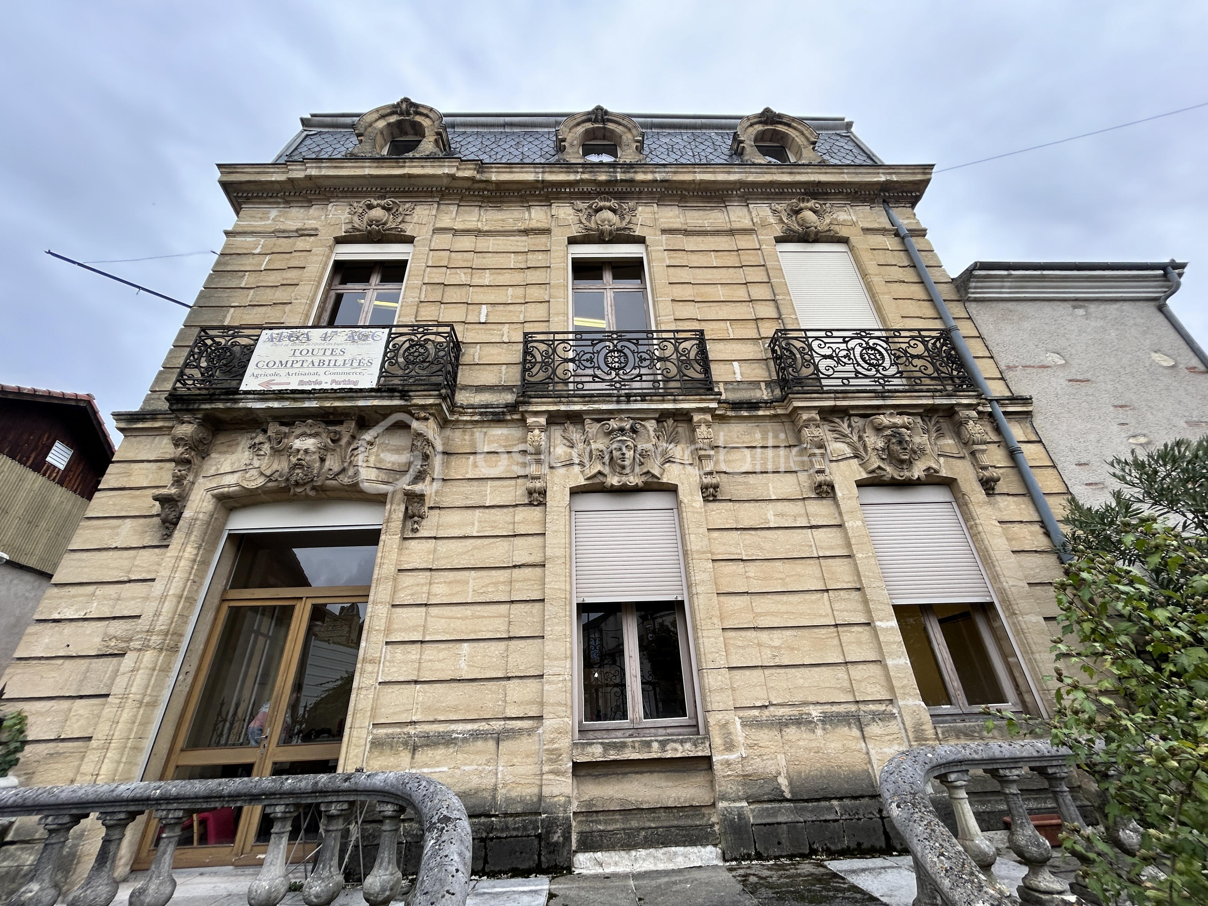 Immeuble de 900 m² - IMG_5381.JPG