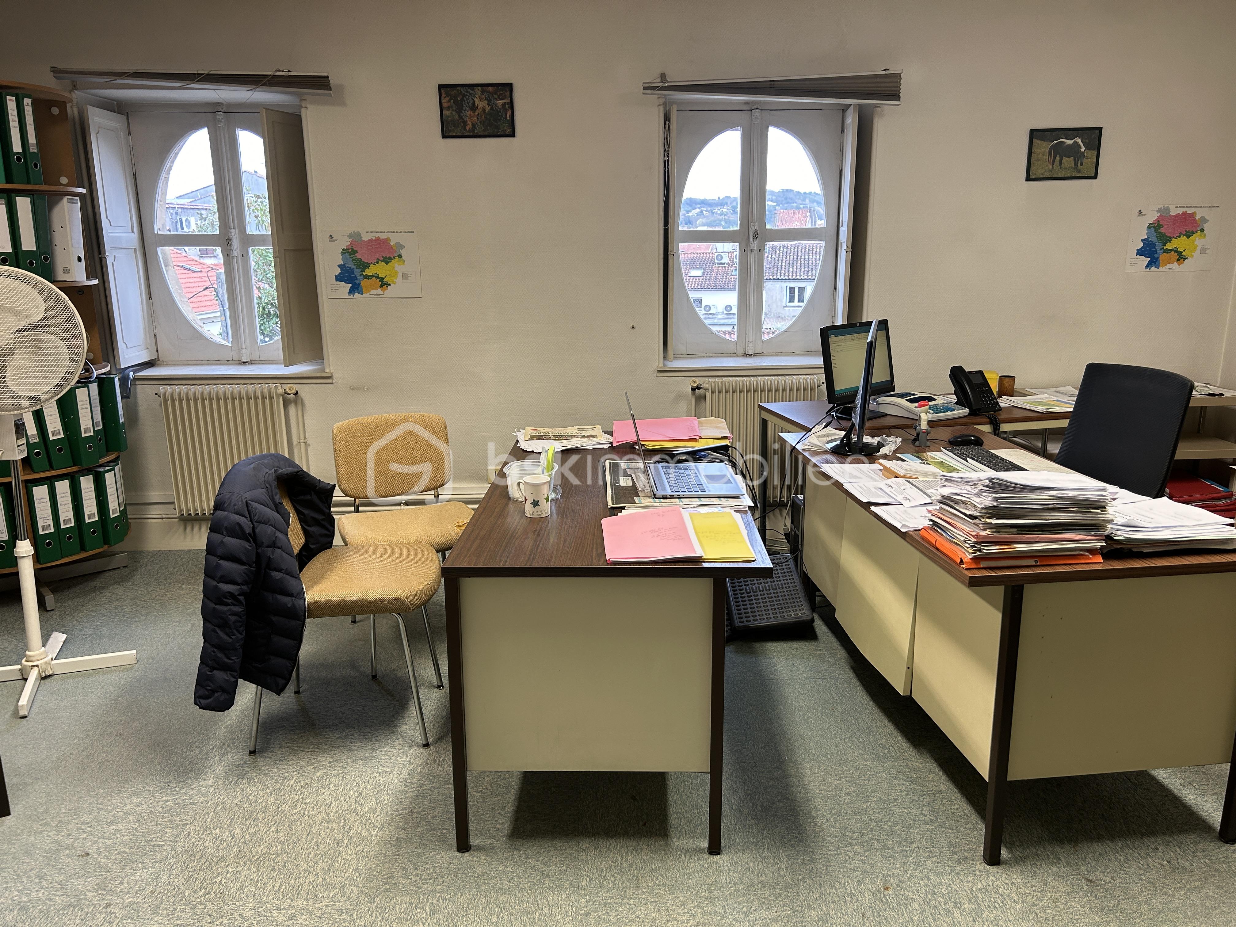 Immeuble de 900 m² - IMG_5420.JPG