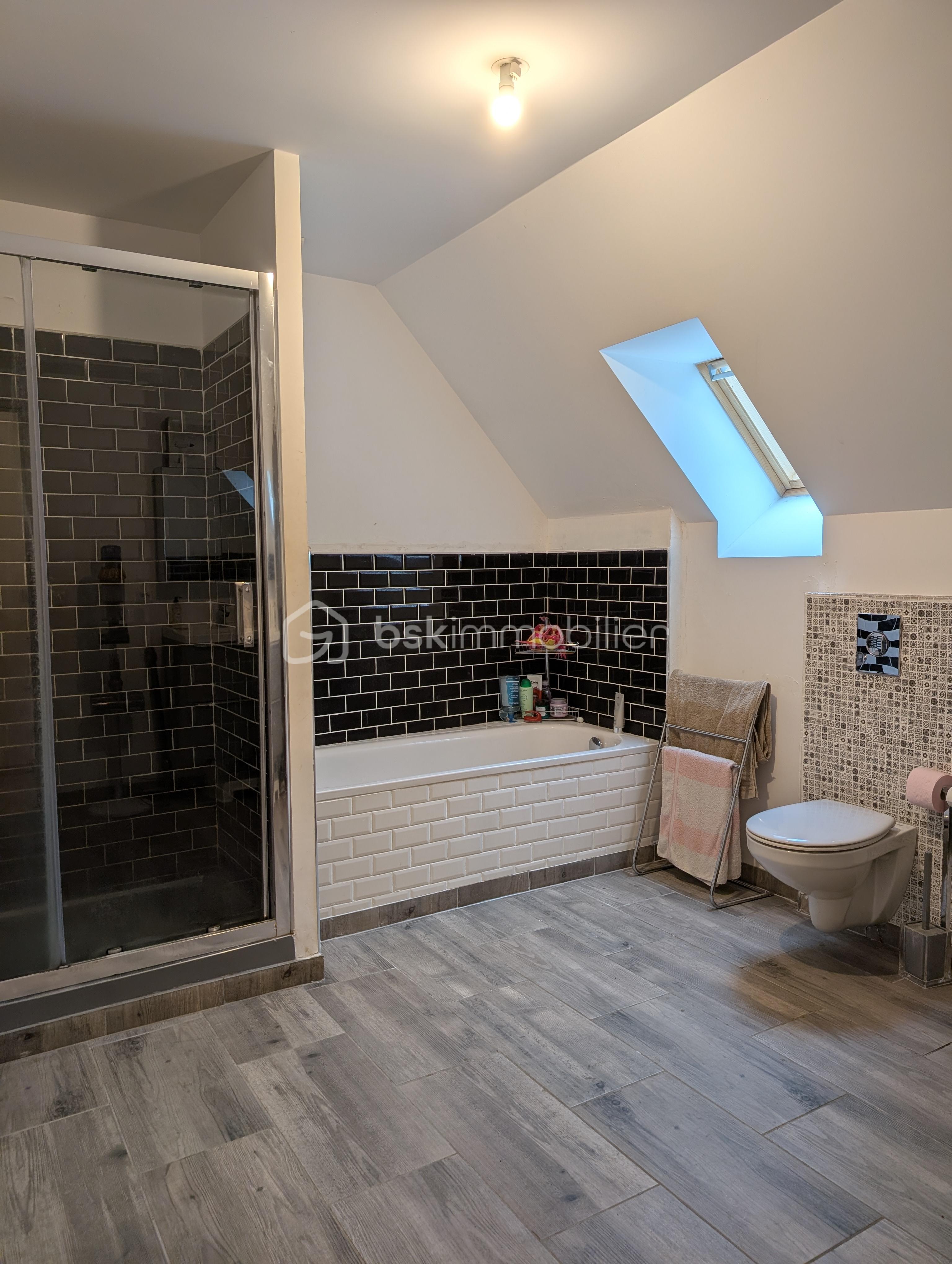 Maison de 101 m² - 1000024361.jpg