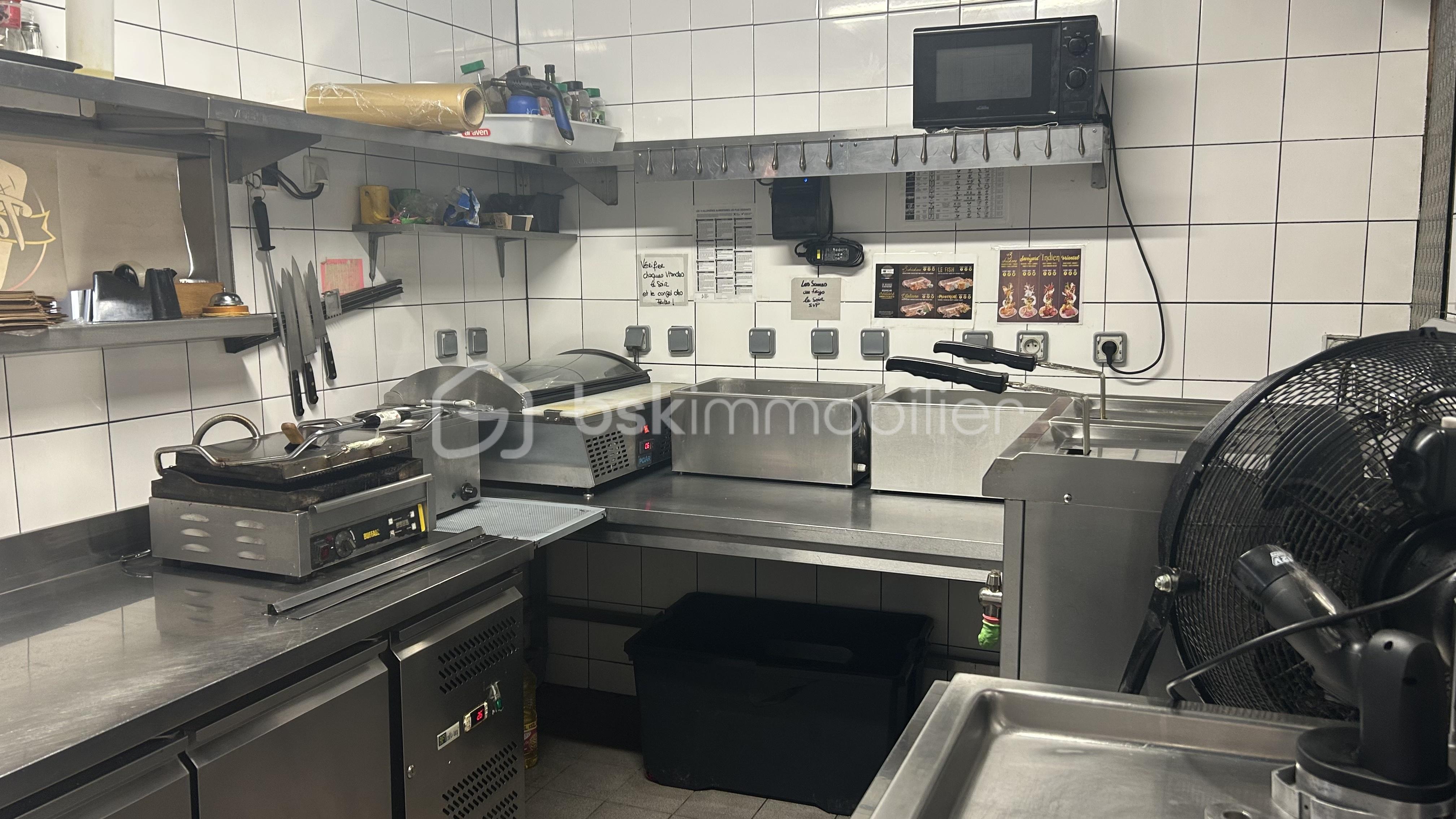 Fonds de commerce - Cuisine 1.jpg