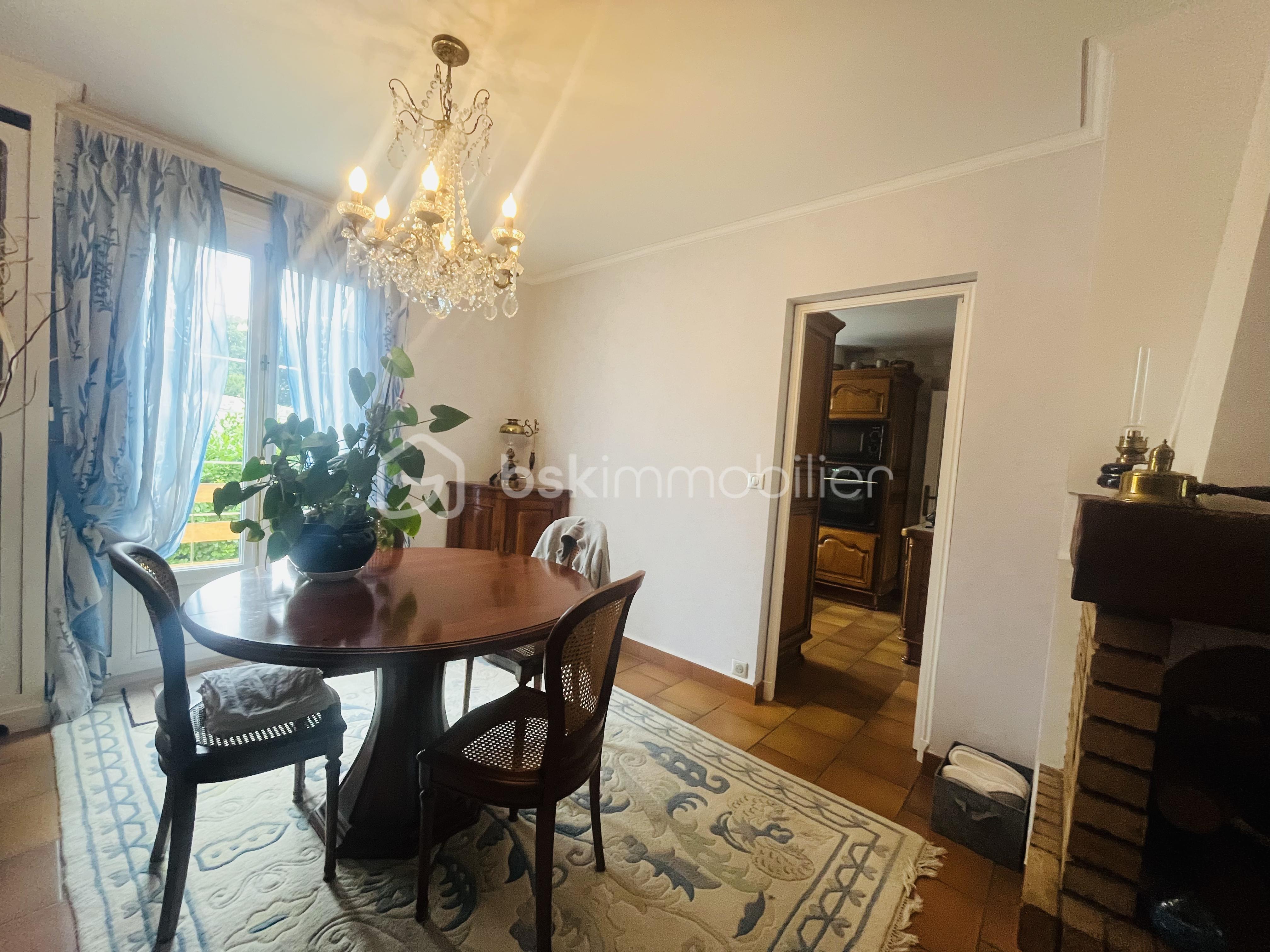 Maison de 186 m² - tempImageRTU116.png