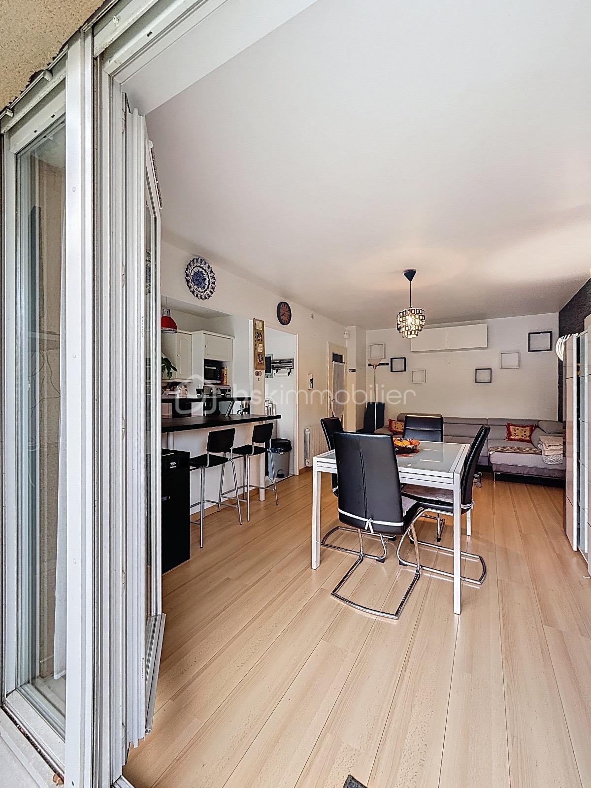 Appartement de 45 m² - b40157d1-f219-4c2d-98b1-8728a786d645.JPG